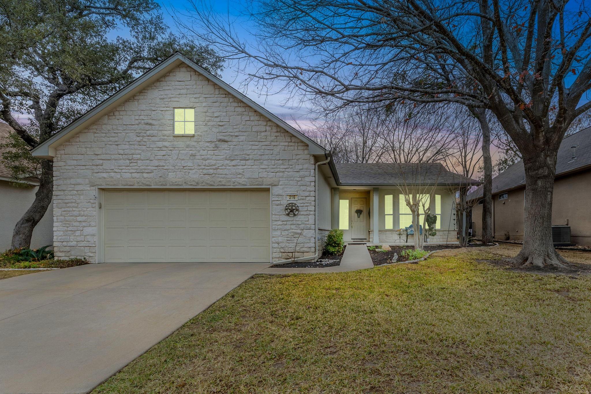 216 Whispering Wind Dr, Georgetown, TX 78633