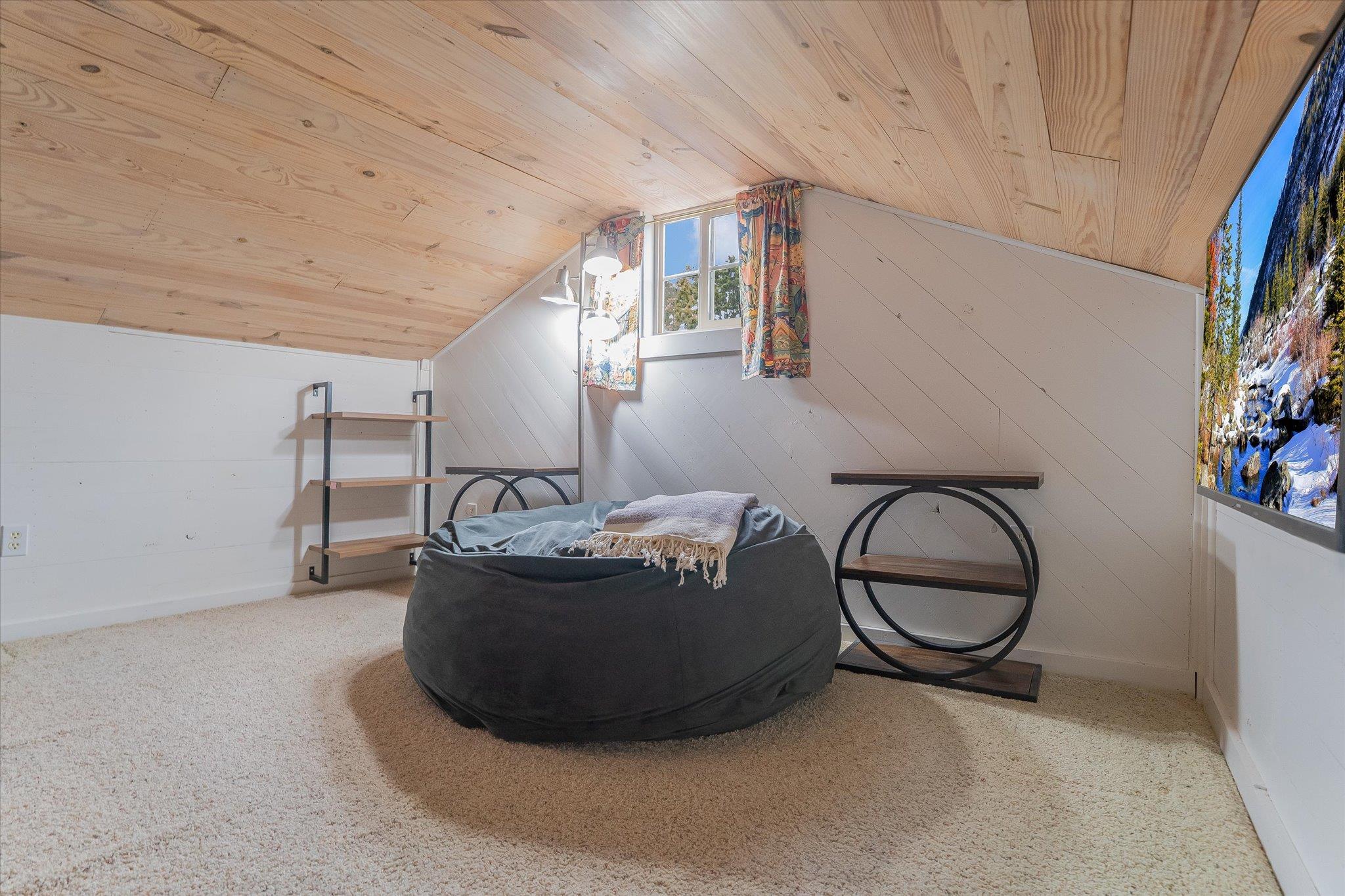 765 Skyline Ridge Lookout, Wimberley, TX 78676