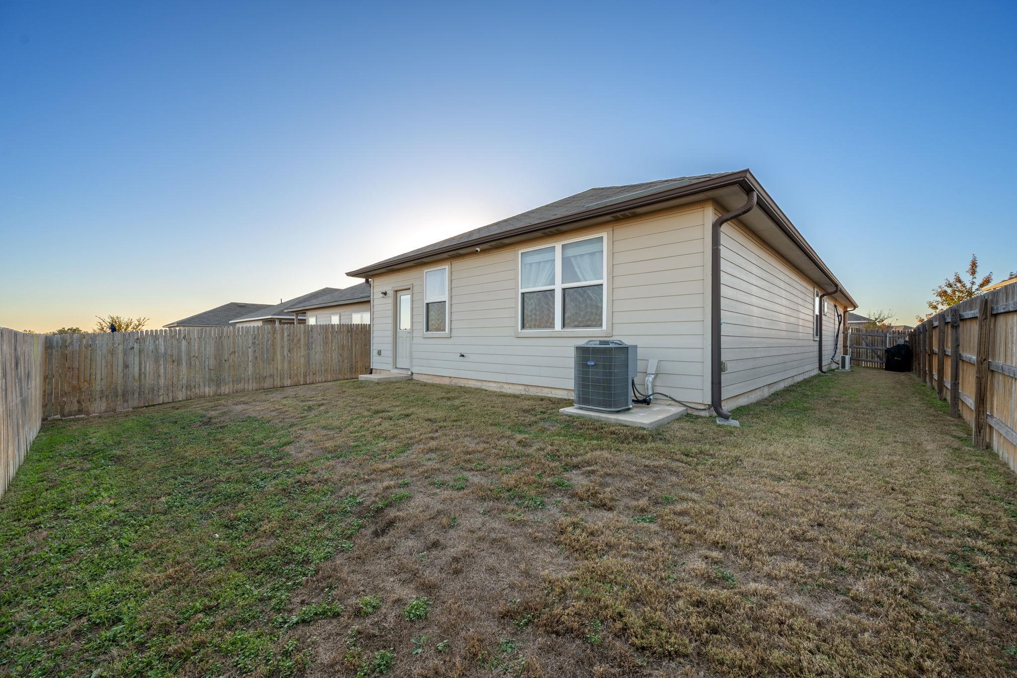 117 Presidential Path, Liberty Hill, TX 78642
