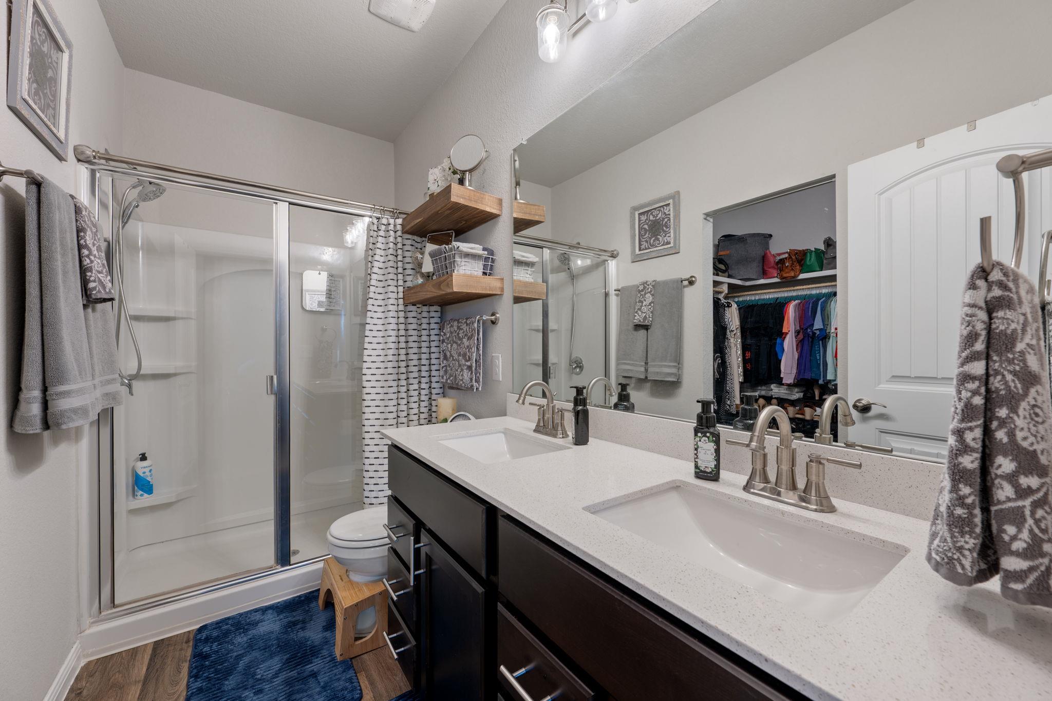 117 Presidential Path, Liberty Hill, TX 78642