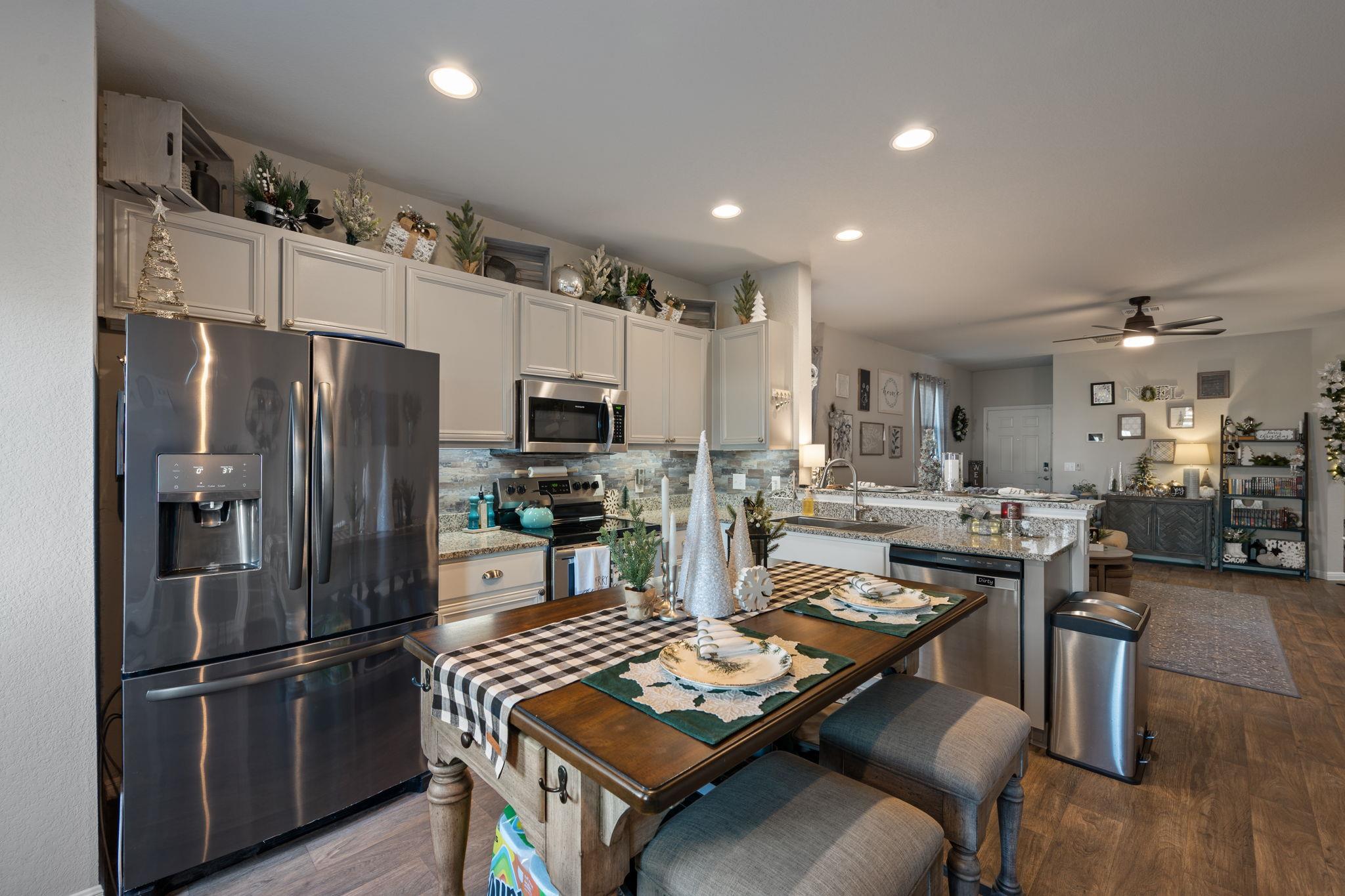 117 Presidential Path, Liberty Hill, TX 78642