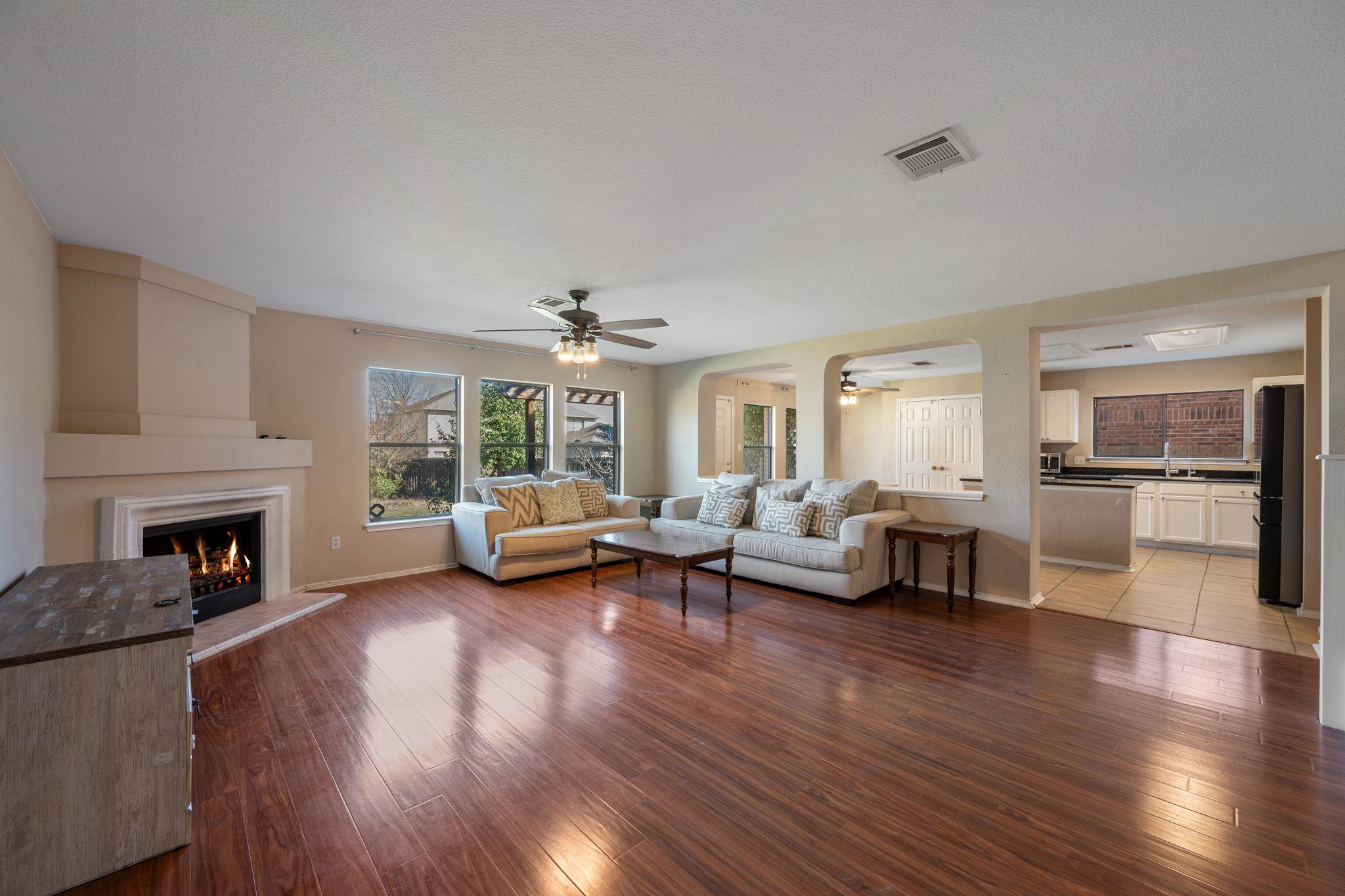 1506 Somerset Canyon Ln, Cedar Park, TX 78613