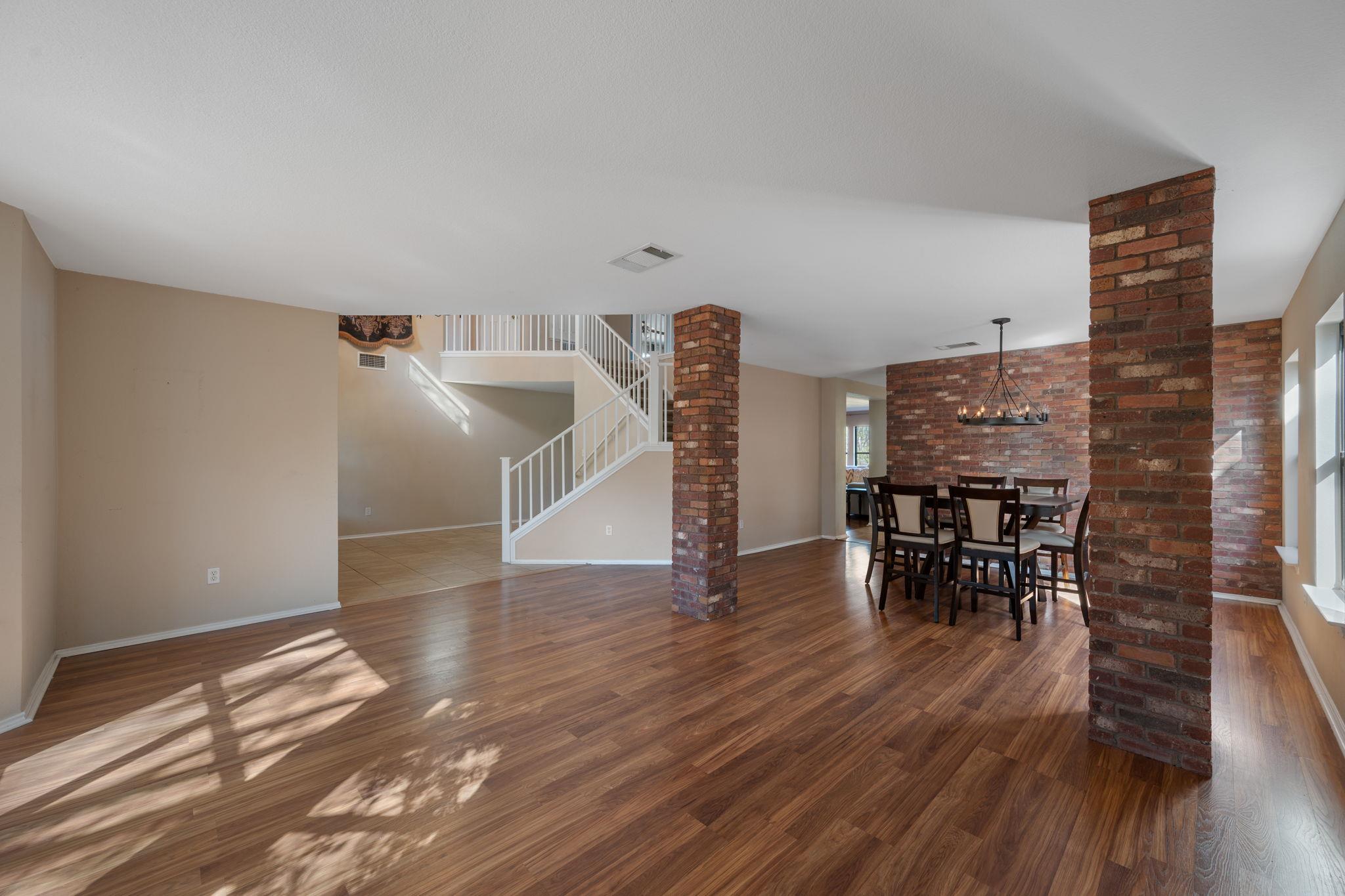 1506 Somerset Canyon Ln, Cedar Park, TX 78613