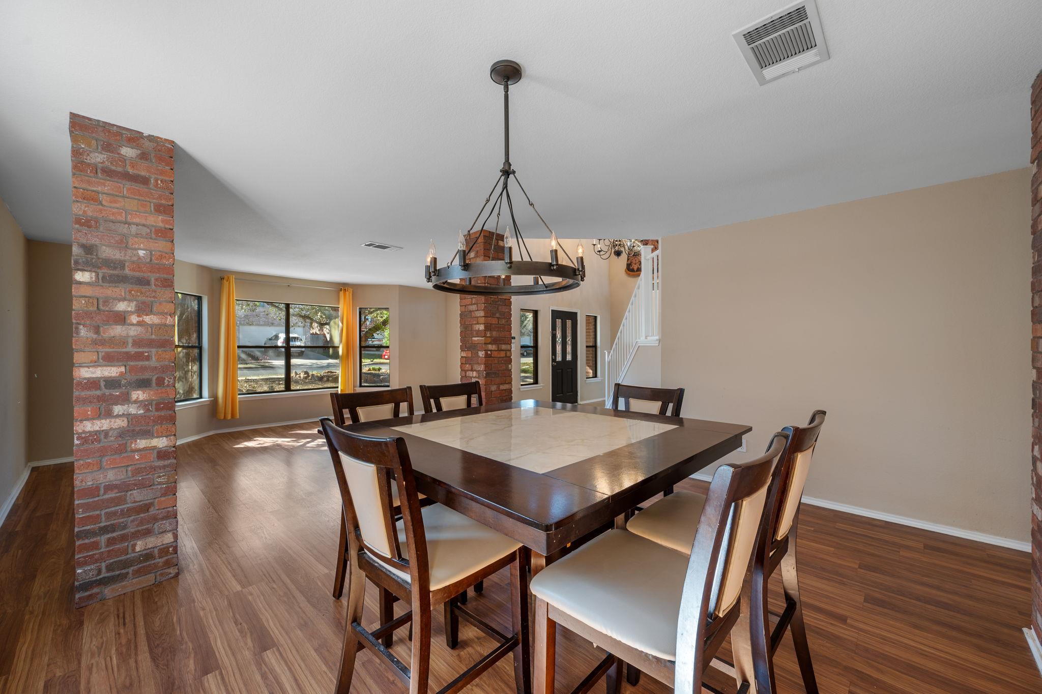 1506 Somerset Canyon Ln, Cedar Park, TX 78613