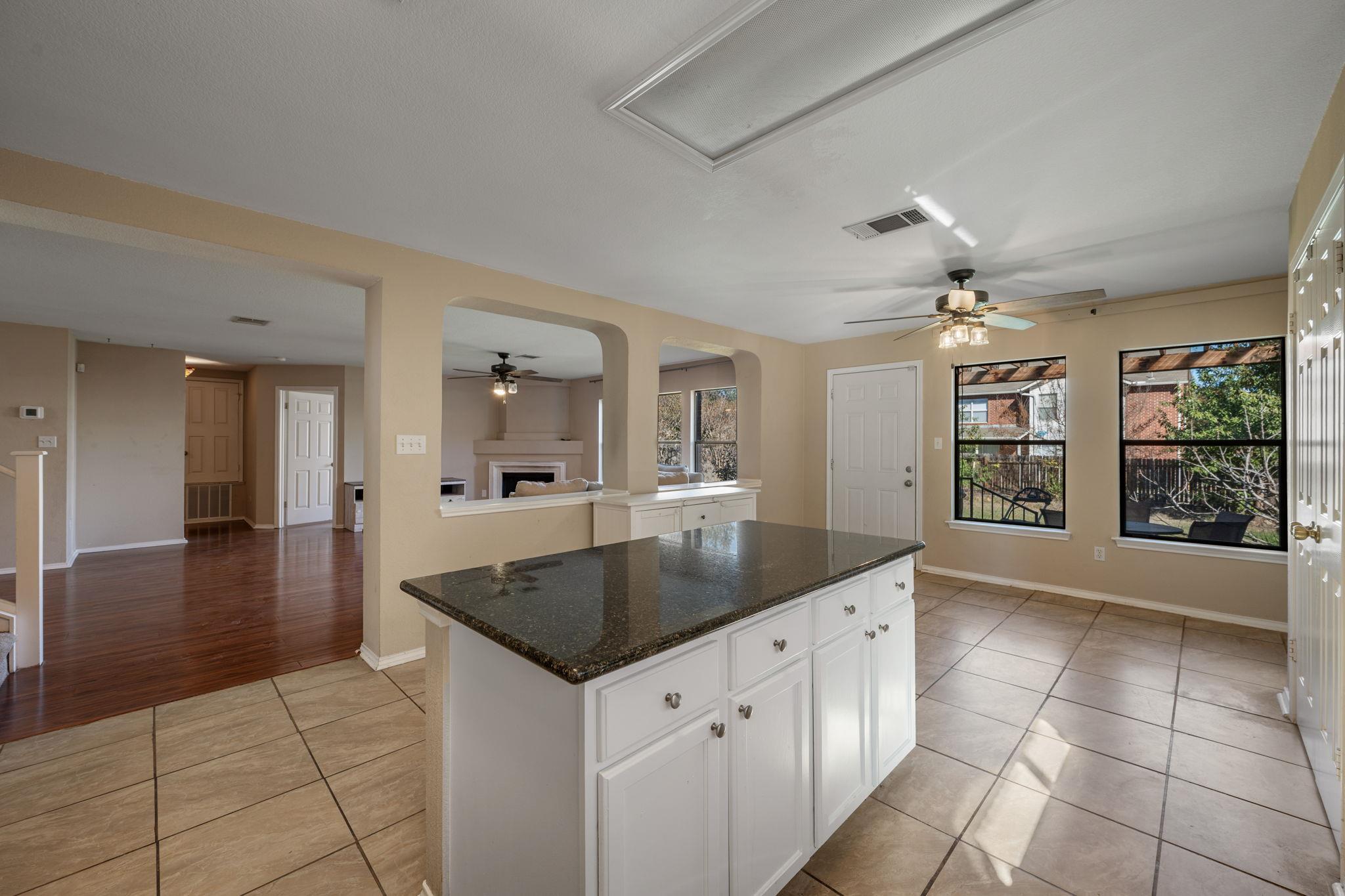 1506 Somerset Canyon Ln, Cedar Park, TX 78613