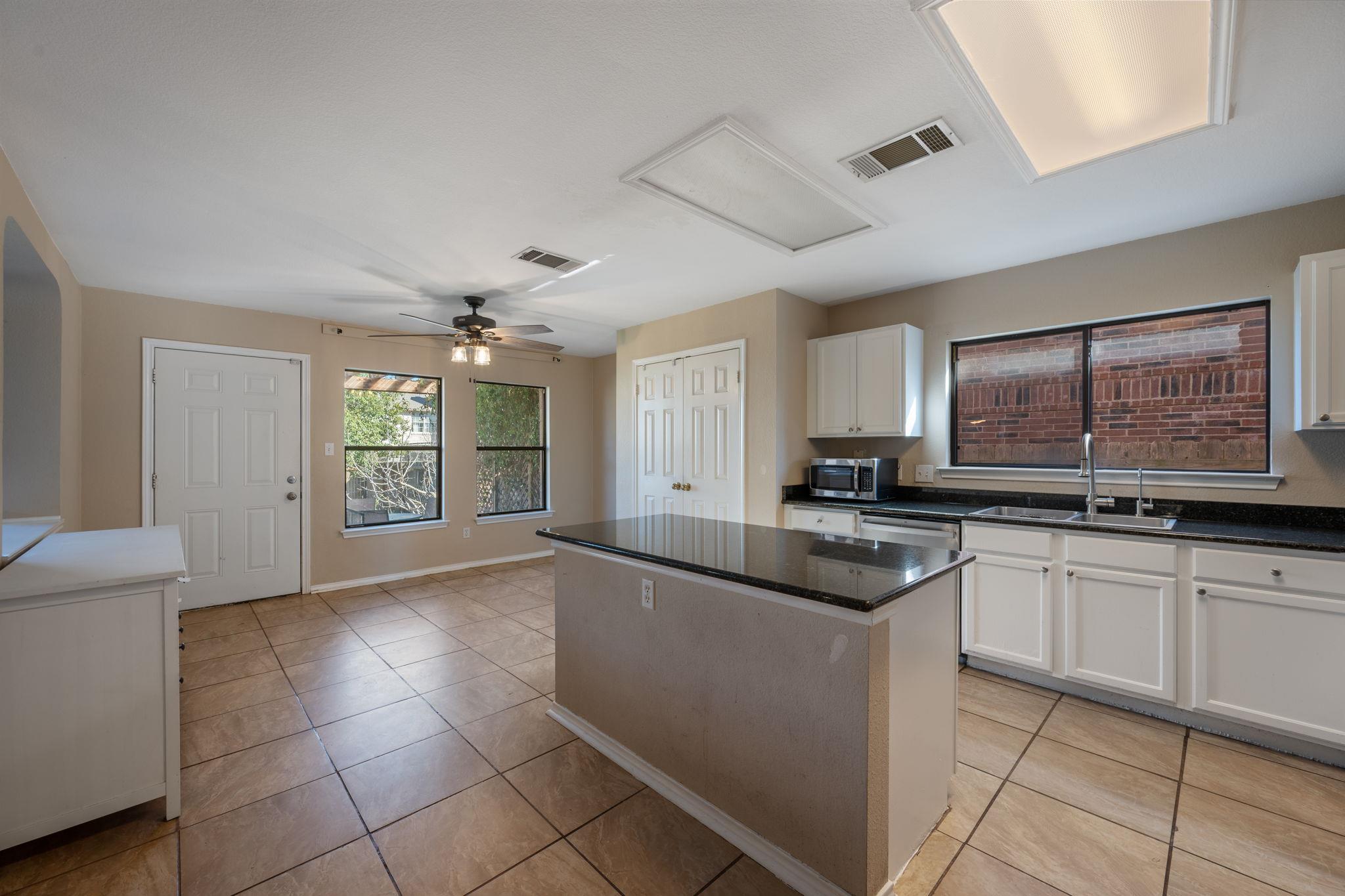 1506 Somerset Canyon Ln, Cedar Park, TX 78613