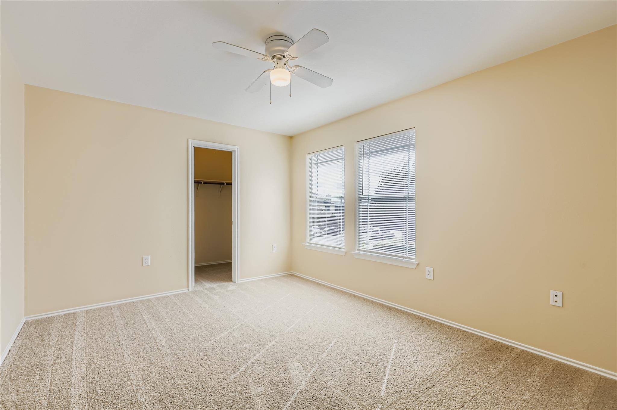 12532 La Paz Ln, Del Valle, TX 78617