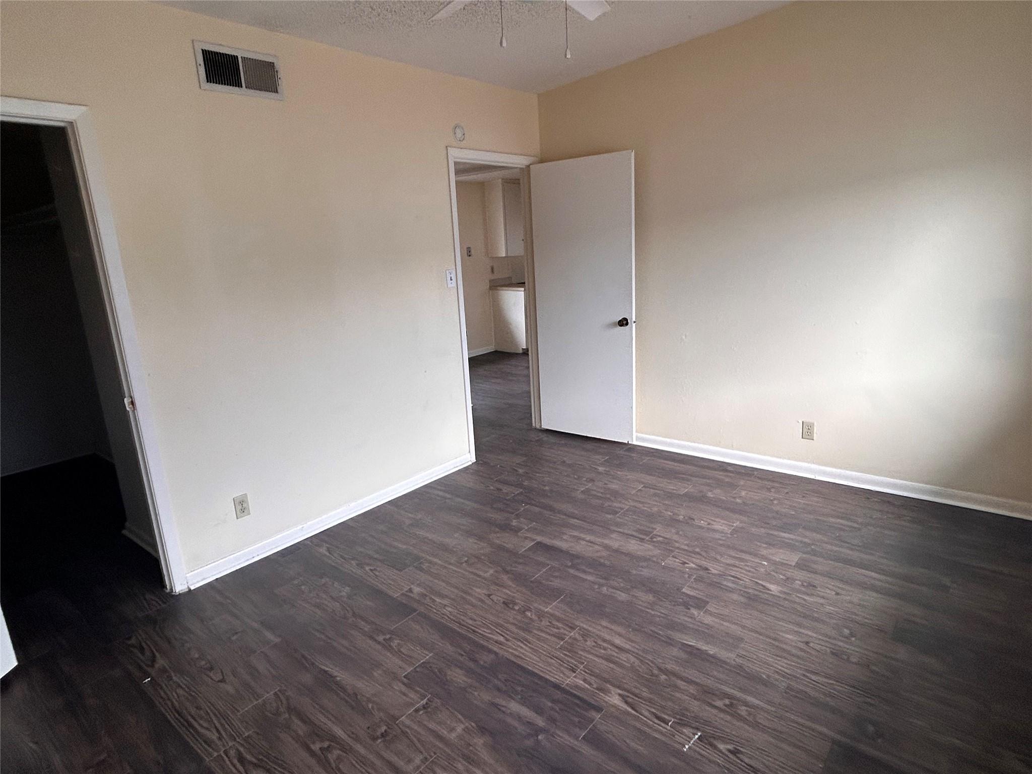 2408 Longview St # 202, Austin, TX 78705