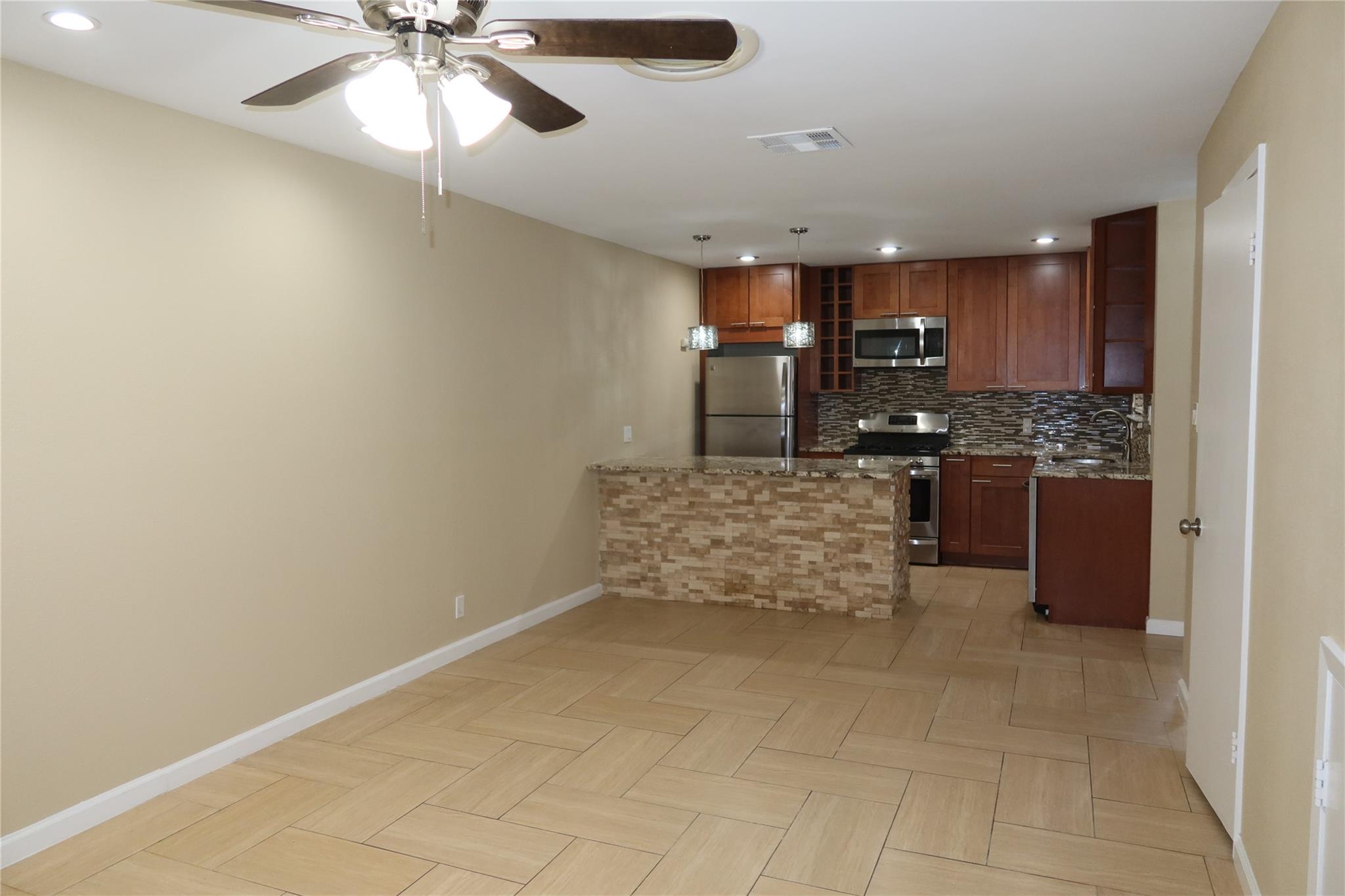 3000 S 1st St # 102, Austin, TX 78704