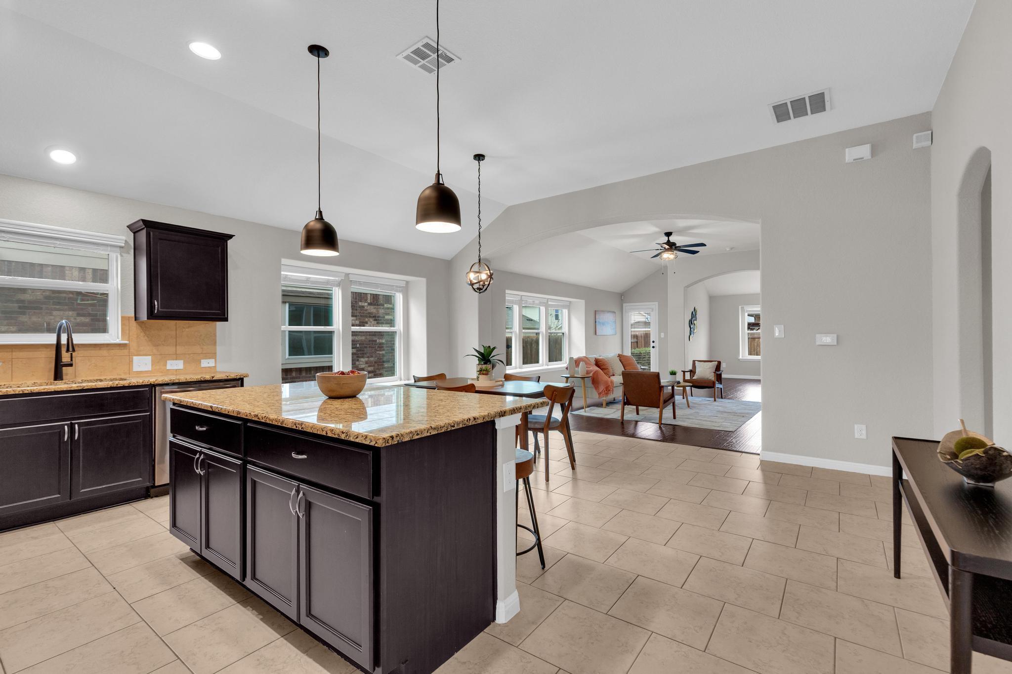 5624 Sacco St, Round Rock, TX 78665