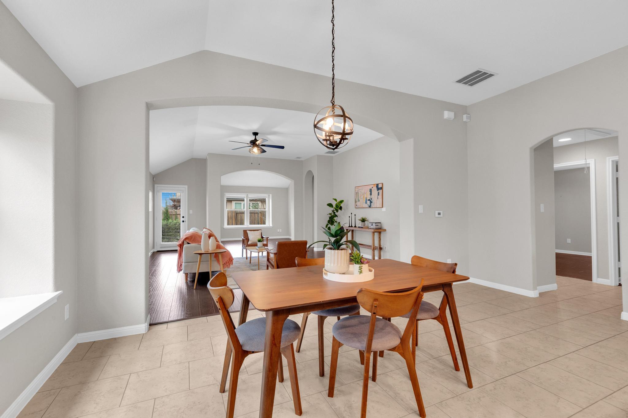 5624 Sacco St, Round Rock, TX 78665