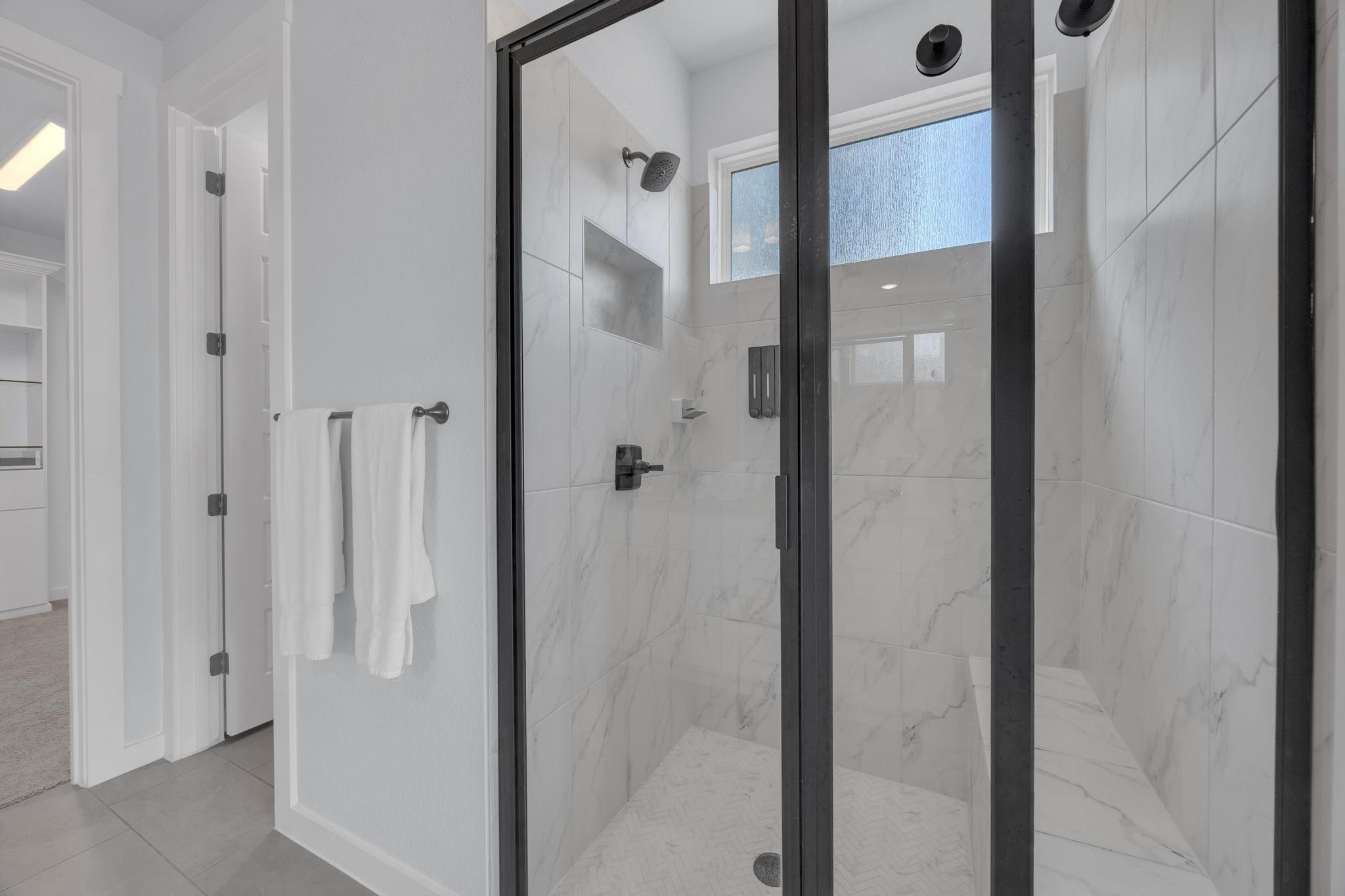 6404 E Mallord Brook Bnd, Buda, TX 78610