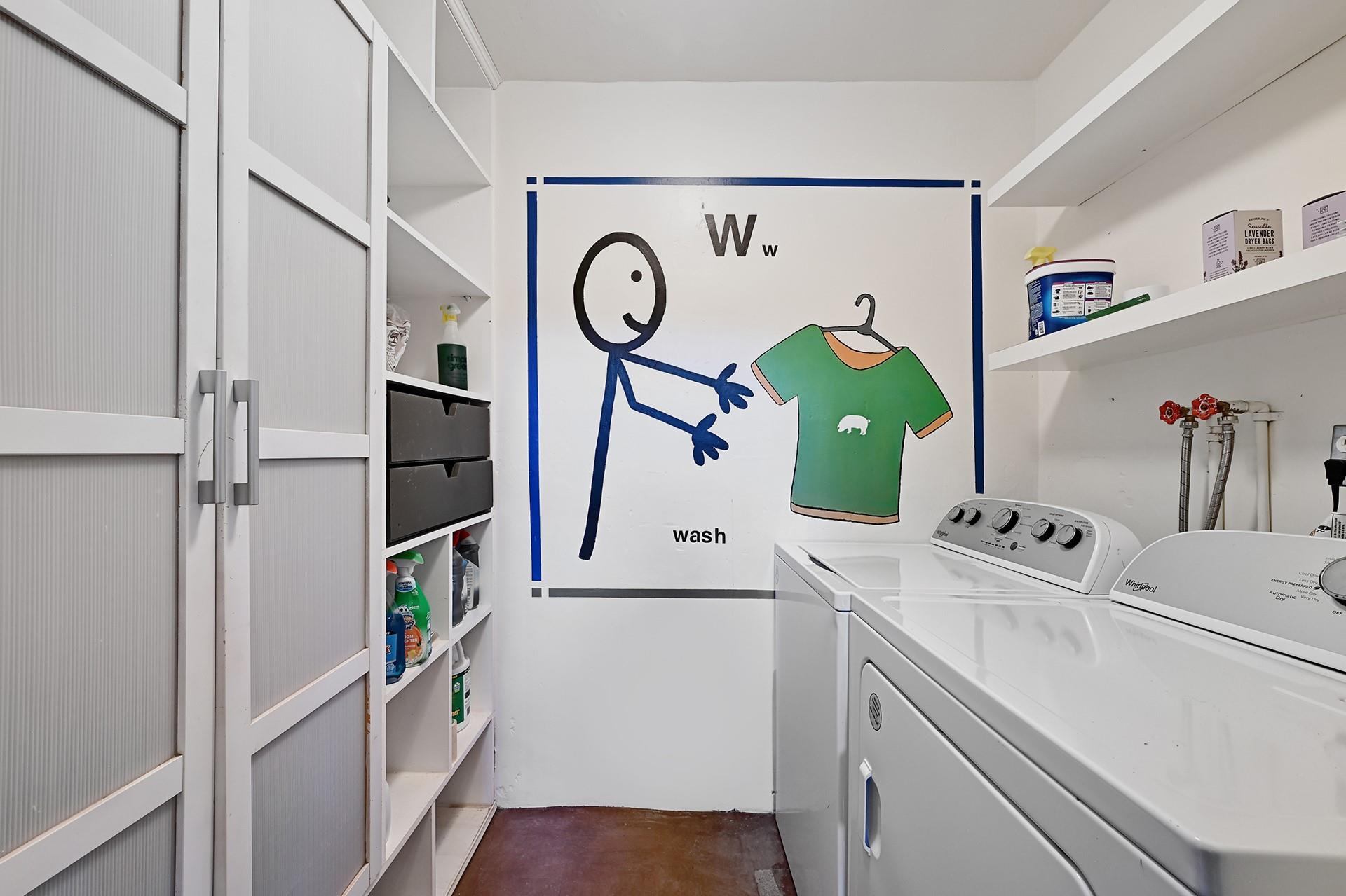 104 Hoxie St, Coupland, TX 78615