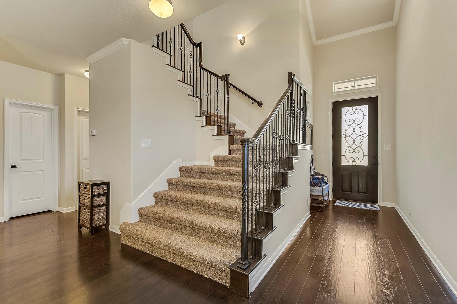 409 S Meadowlark St # A, Lakeway, TX 78734