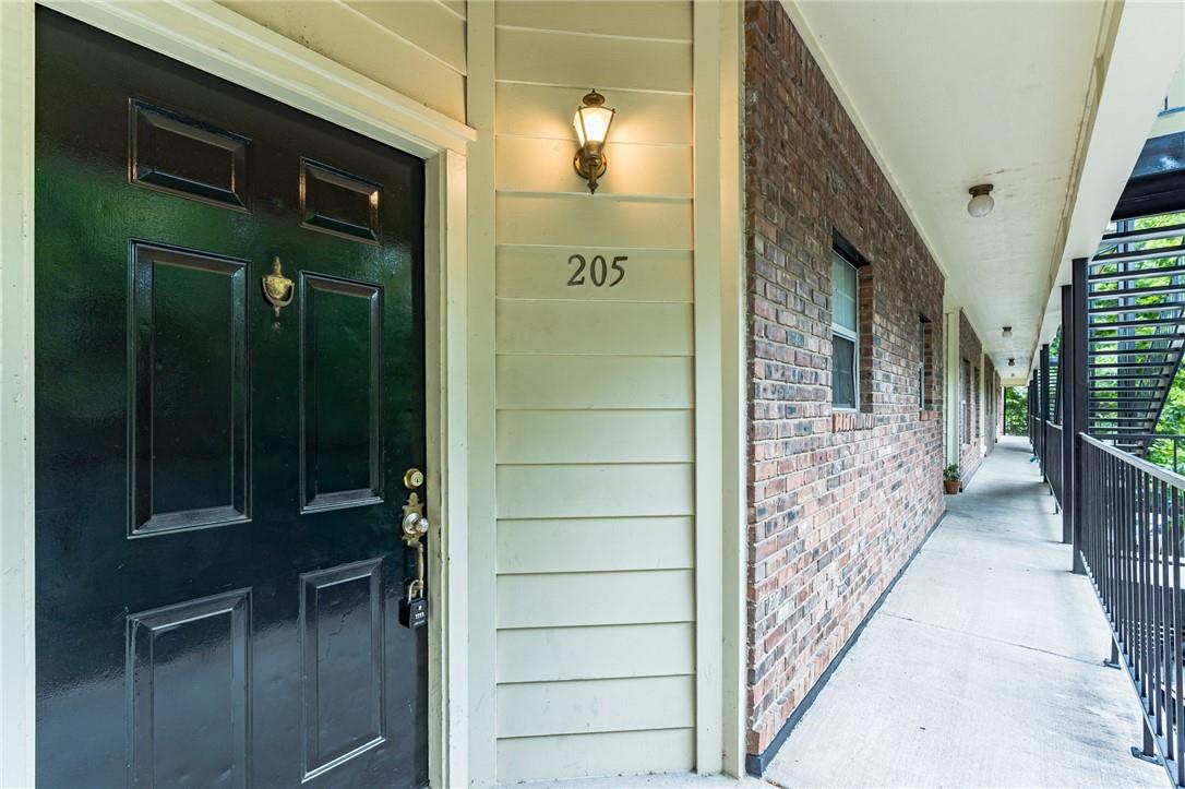 2100 San Gabriel St # 205, Austin, TX 78705