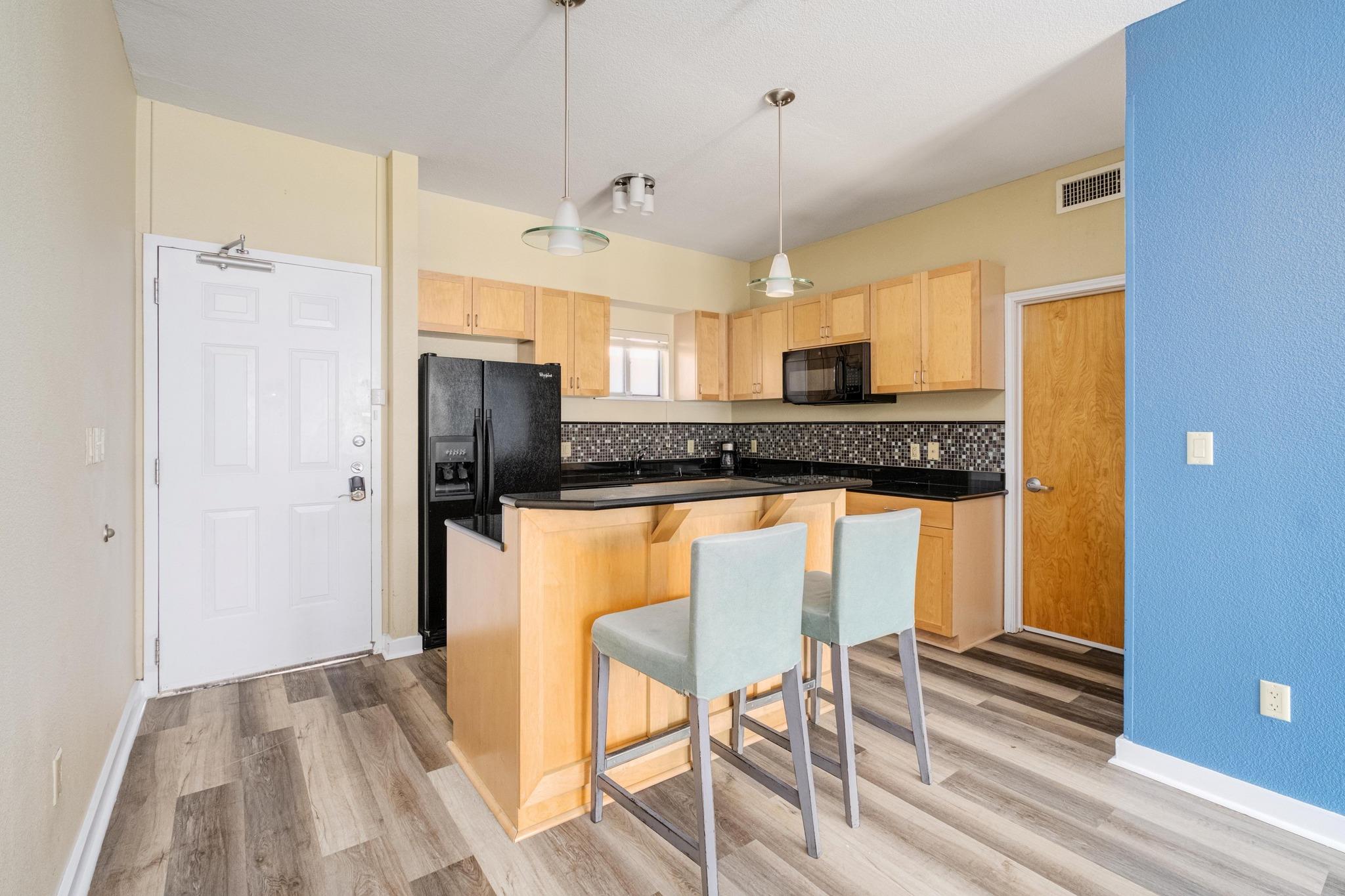 711 W 26th St # 706, Austin, TX 78705