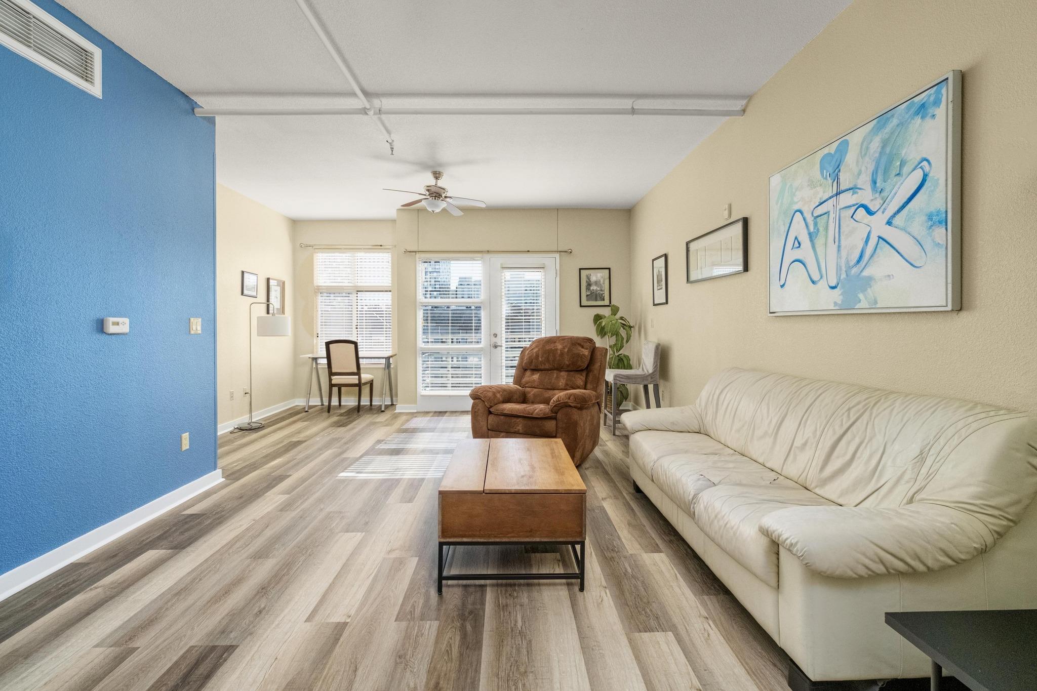 711 W 26th St # 706, Austin, TX 78705