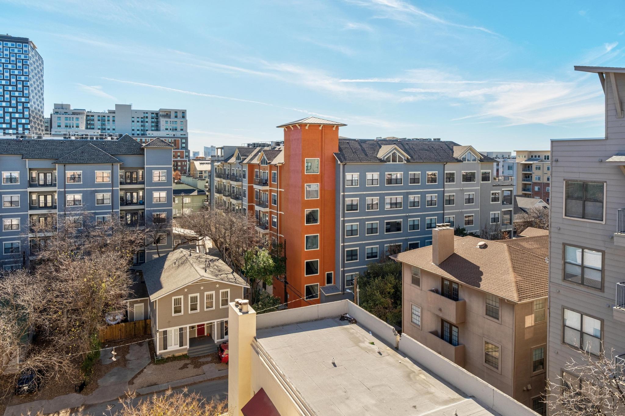 711 W 26th St # 706, Austin, TX 78705