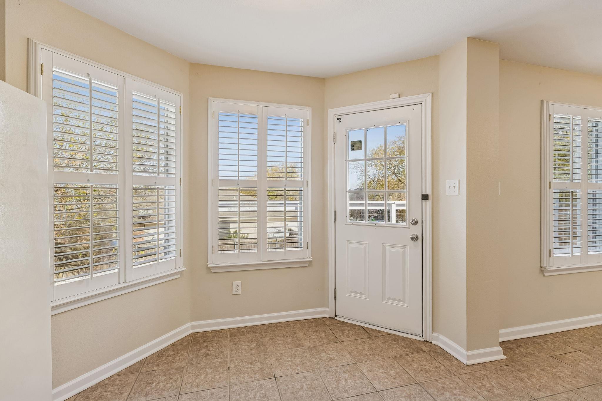 1148 Amberwood Loop, Kyle, TX 78640