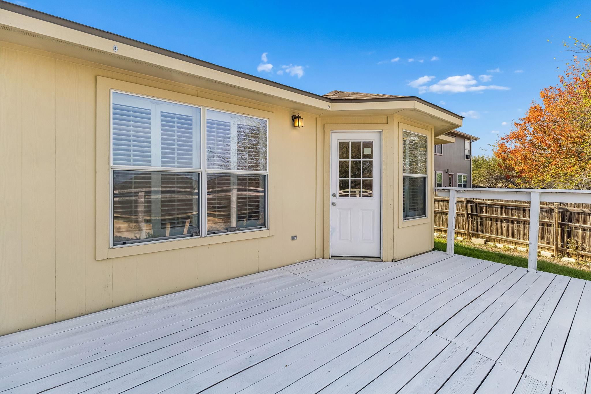 1148 Amberwood Loop, Kyle, TX 78640