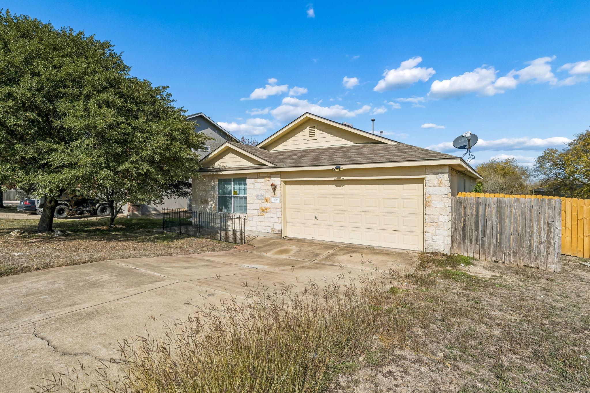 1148 Amberwood Loop, Kyle, TX 78640