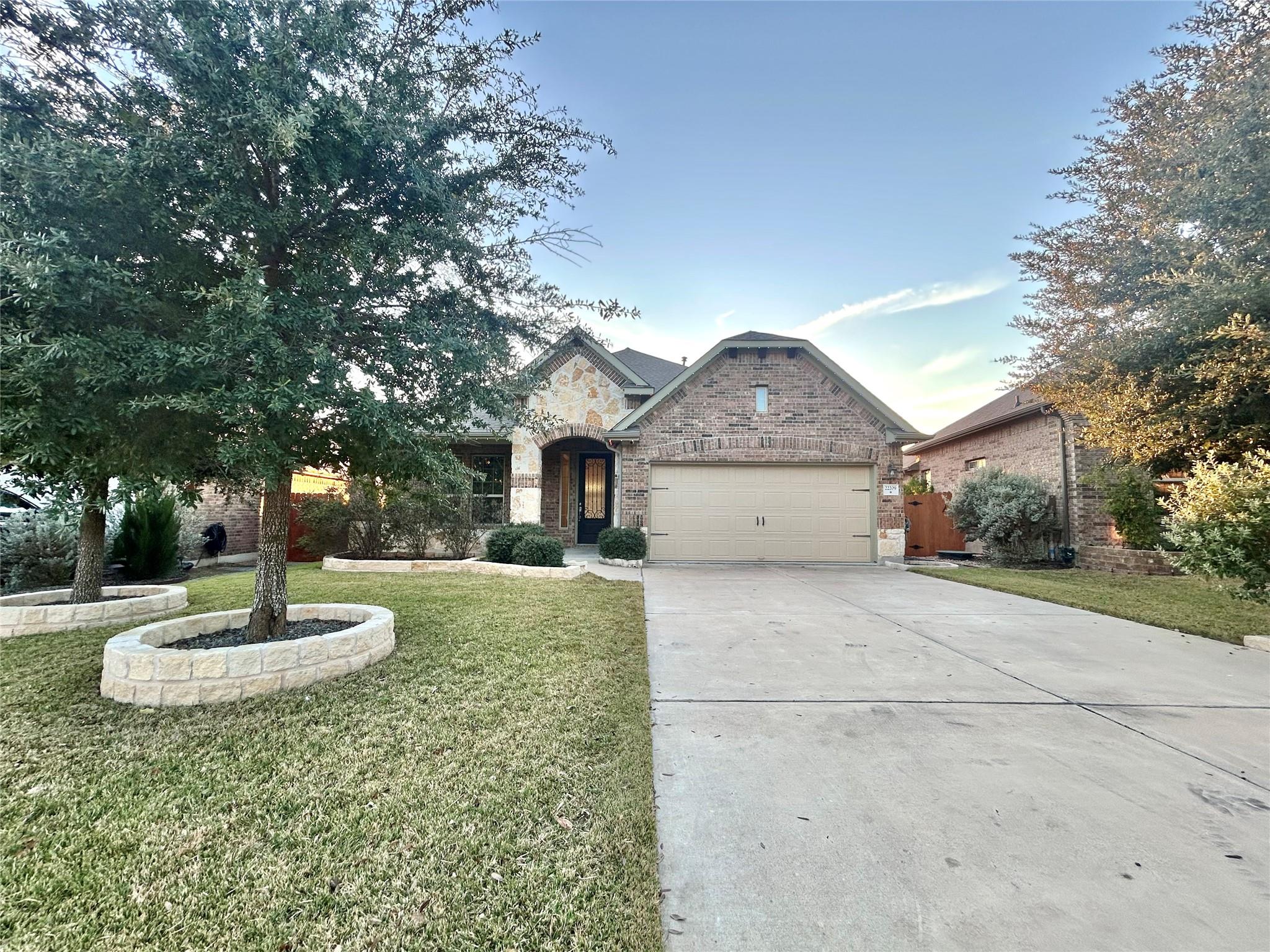 22209 Cross Timbers Bnd, Lago Vista, TX 78645