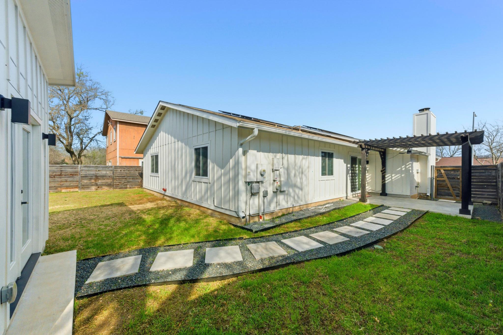 3817 Leafield Dr, Austin, TX 78749