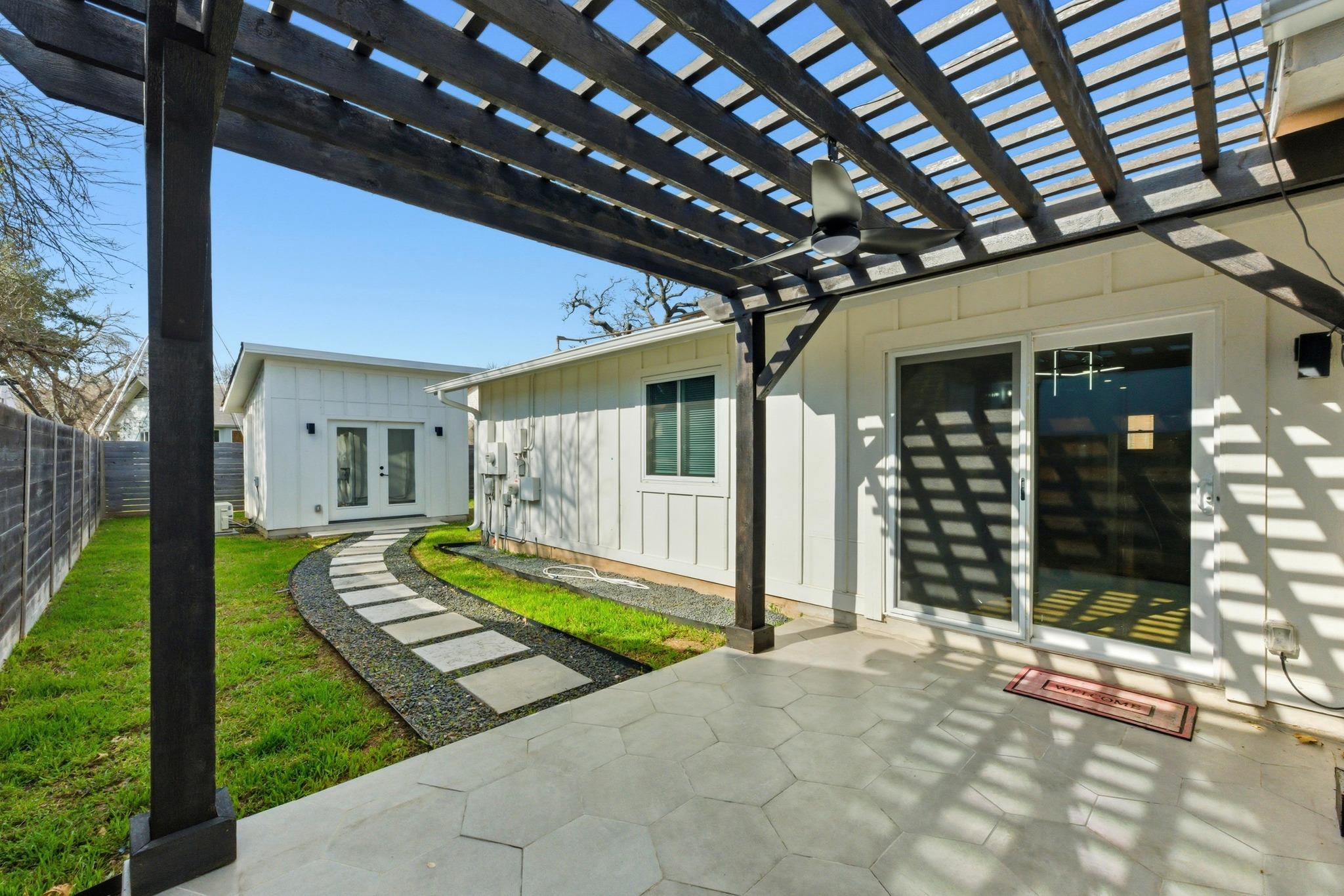 3817 Leafield Dr, Austin, TX 78749