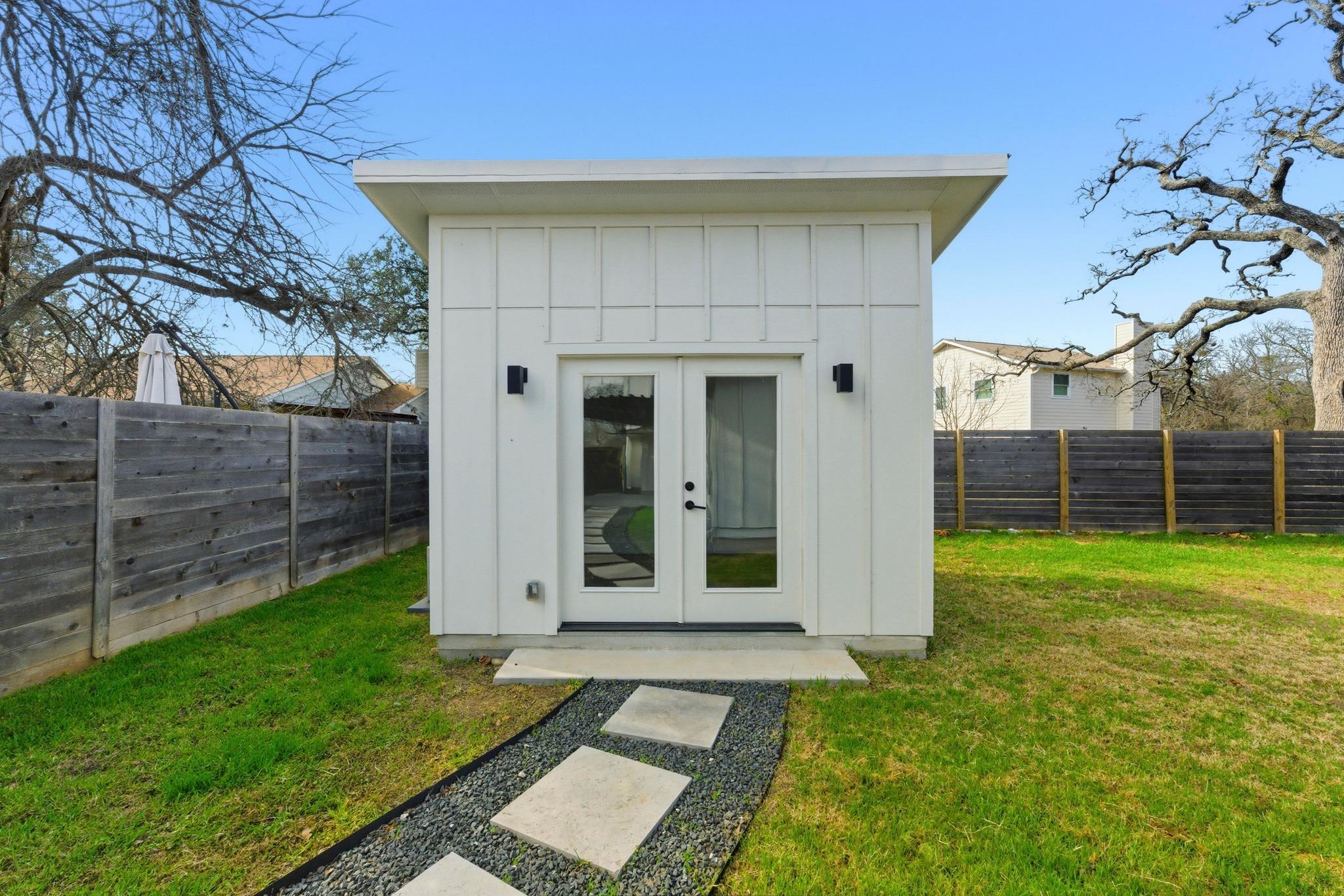 3817 Leafield Dr, Austin, TX 78749