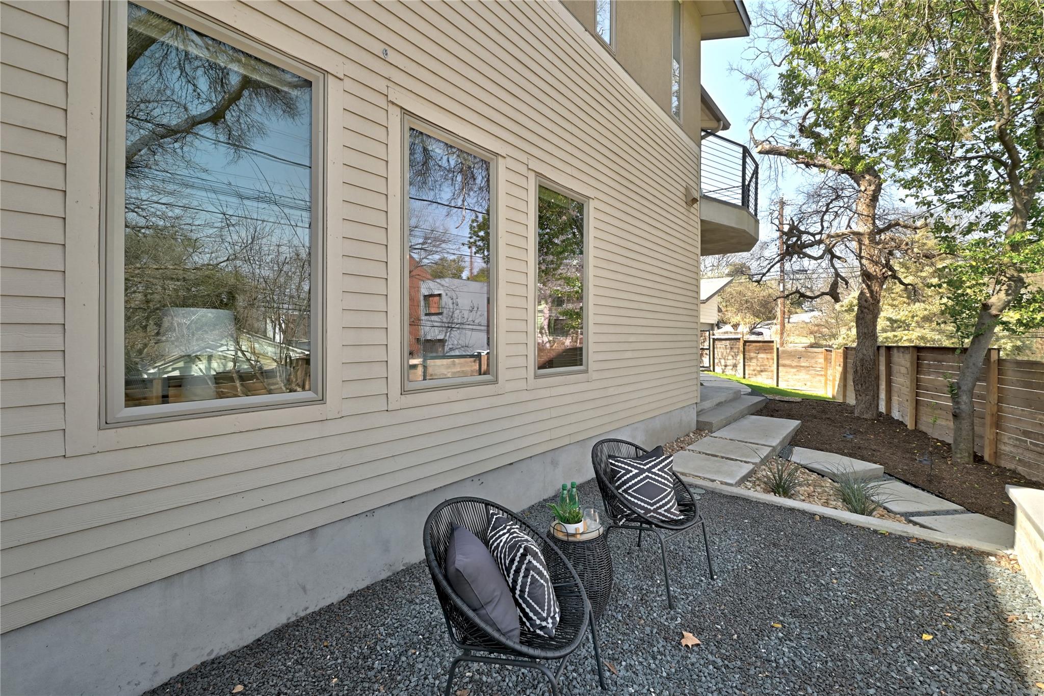 2100 Glendale Pl # A, Austin, TX 78704