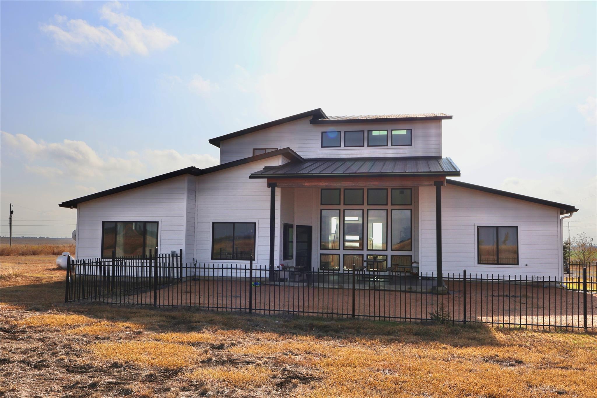 17216 Lund Carlson Rd, Elgin, TX 78621