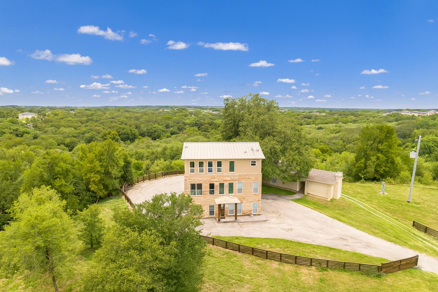 520 Double Eagle Ranch Dr, Cedar Creek, TX 78612