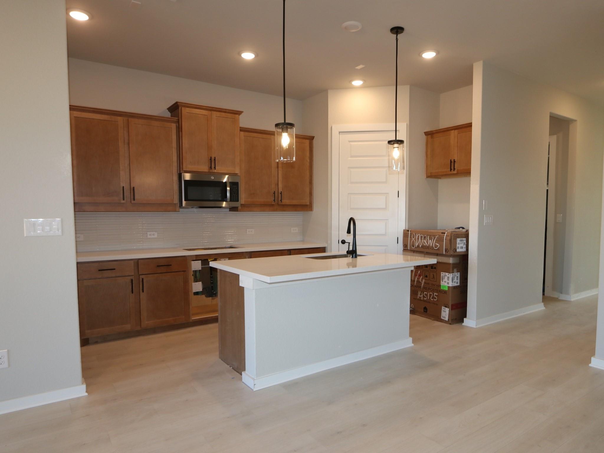 288 Bishop Wood Rd, Dripping Springs, TX 78620