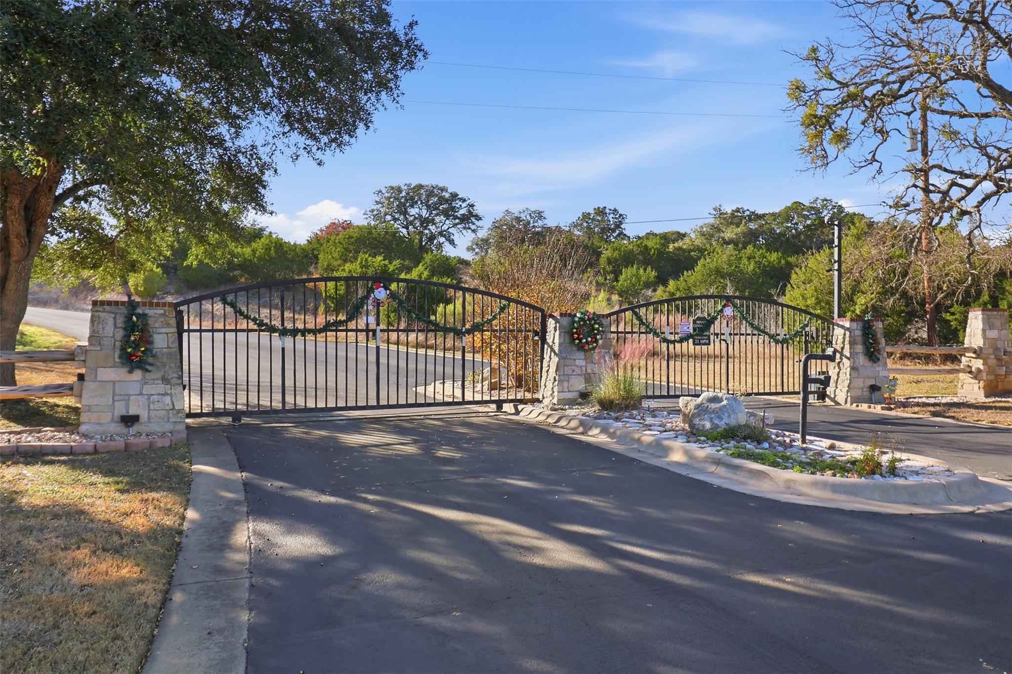 29910 Montana Ridge Pass, Marble Falls, TX 78654