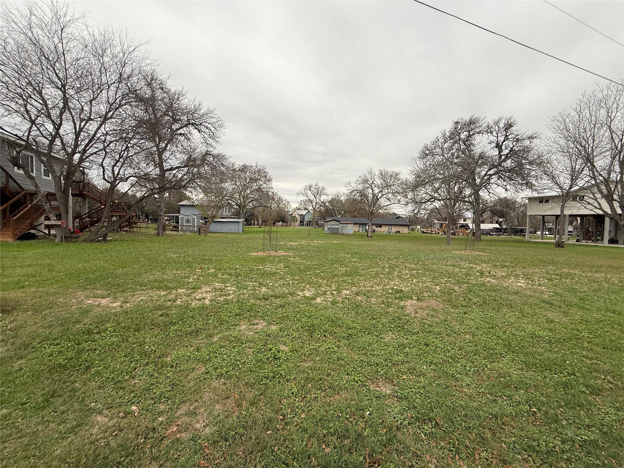 110 Lake Forrest Dr, Seguin, TX 78155