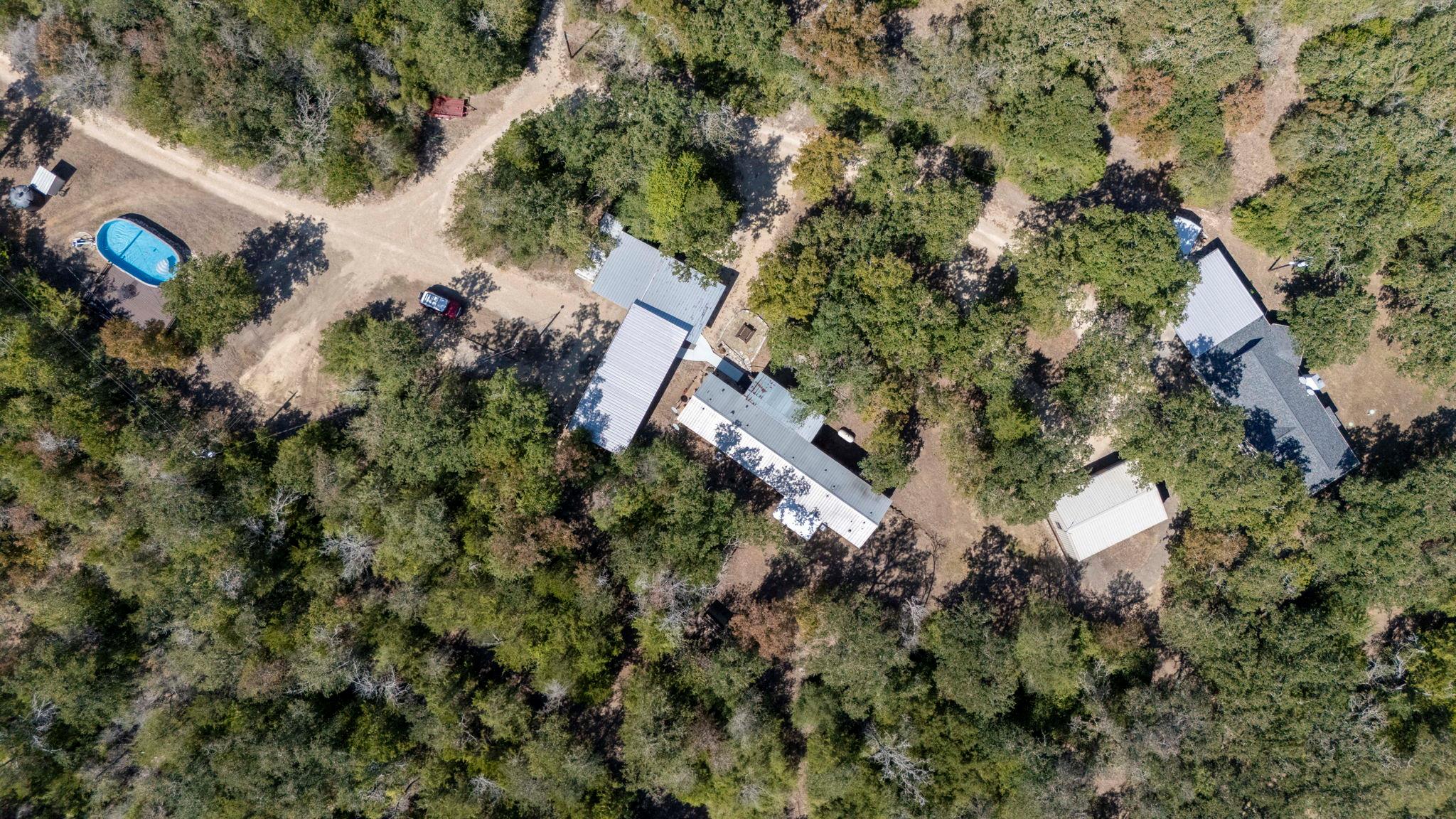 220 Clydesdale Dr, Dale, TX 78616