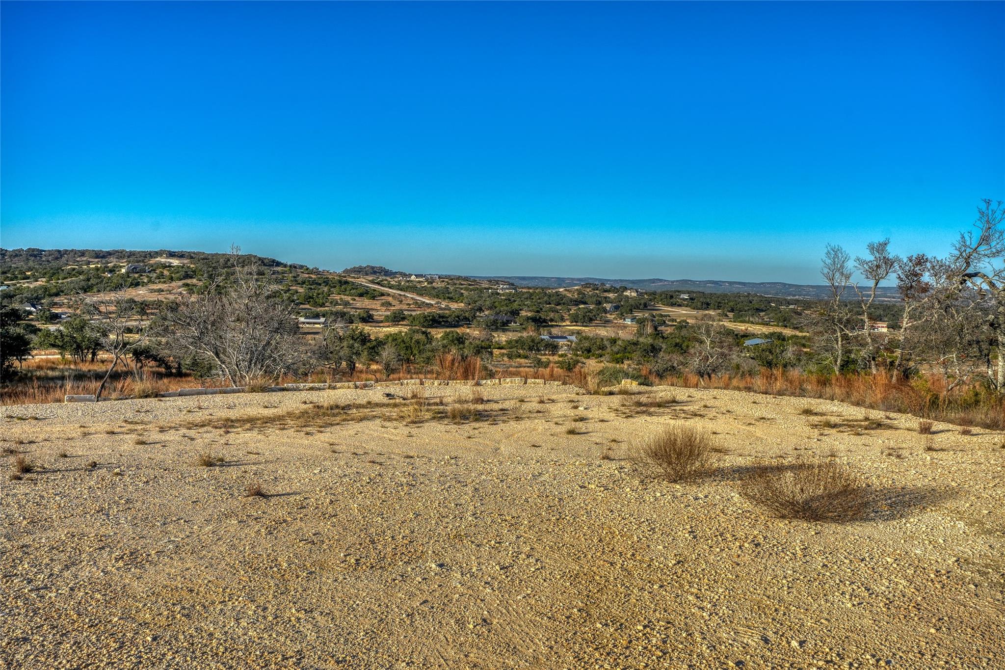 136 & 137 Falling Oak Dr, Blanco, TX 78606