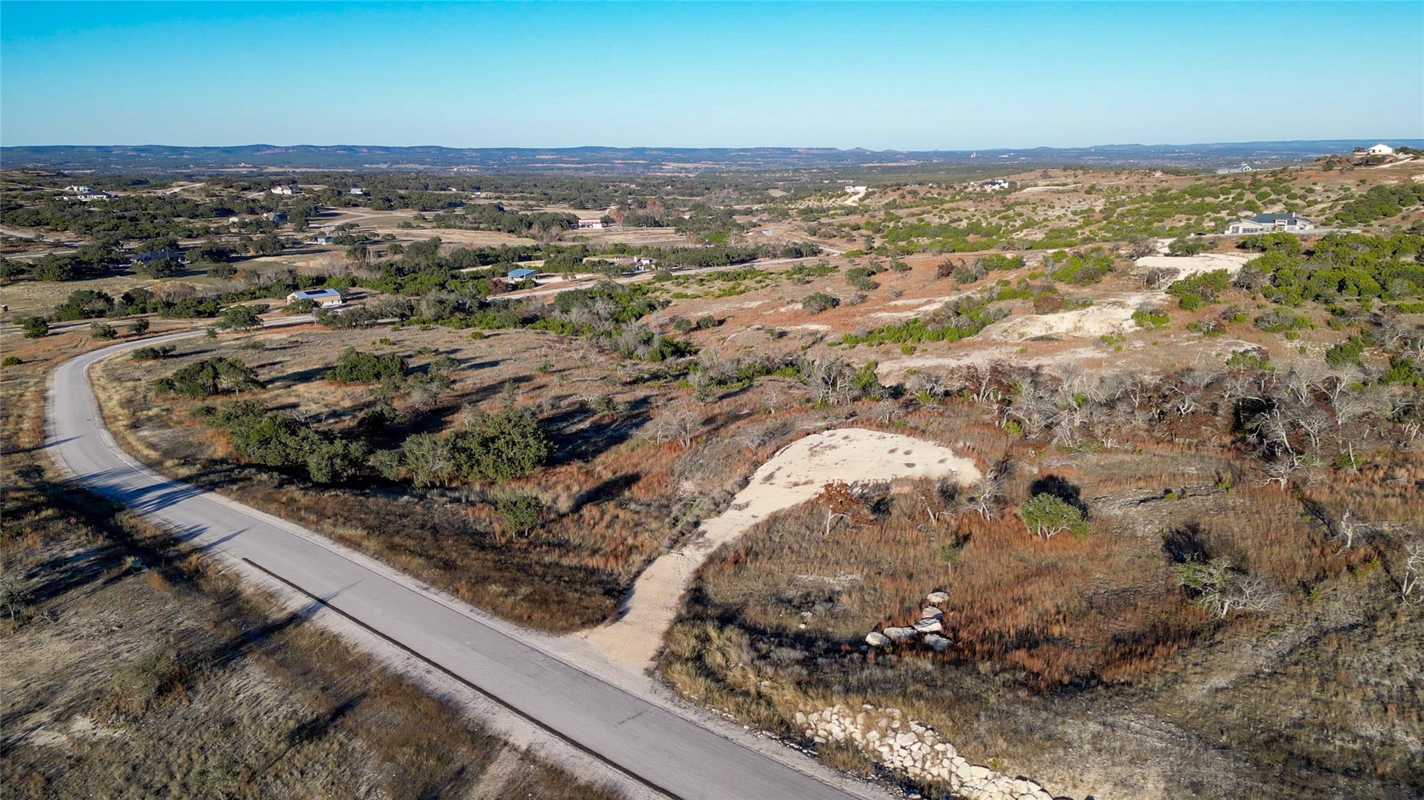 136 & 137 Falling Oak Dr, Blanco, TX 78606