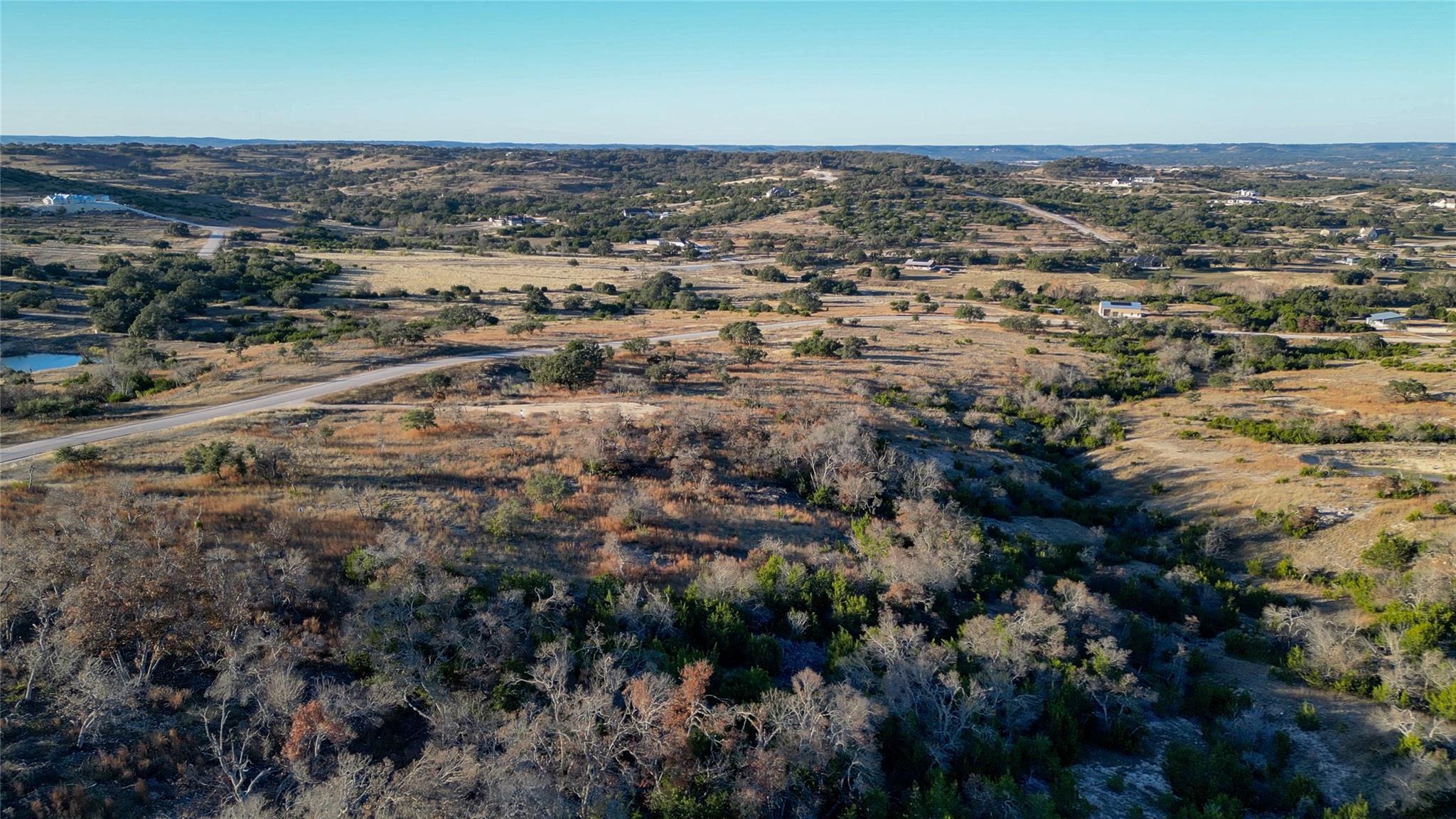 136 & 137 Falling Oak Dr, Blanco, TX 78606