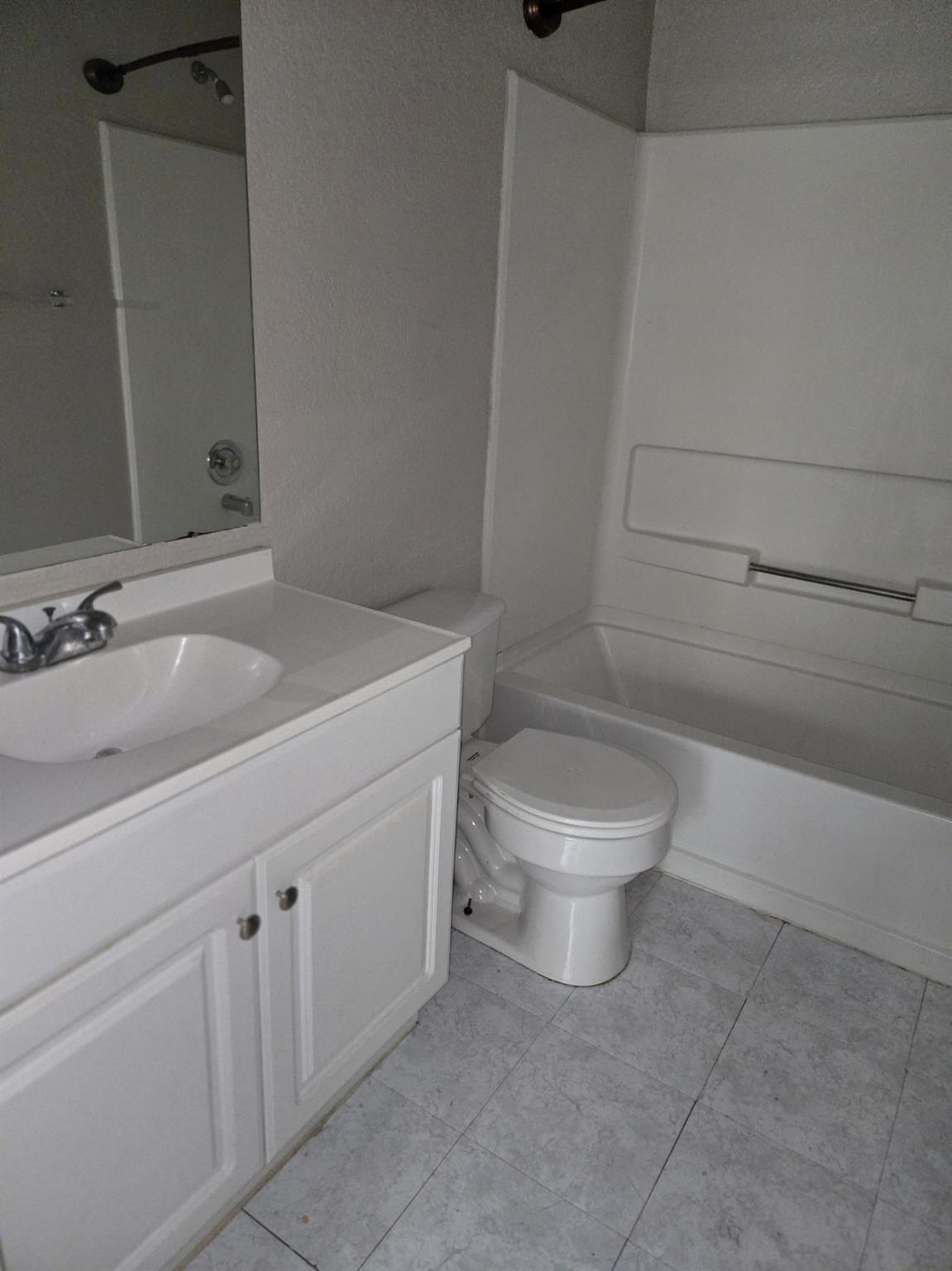 861-863 Sagewood Trl, San Marcos, TX 78666