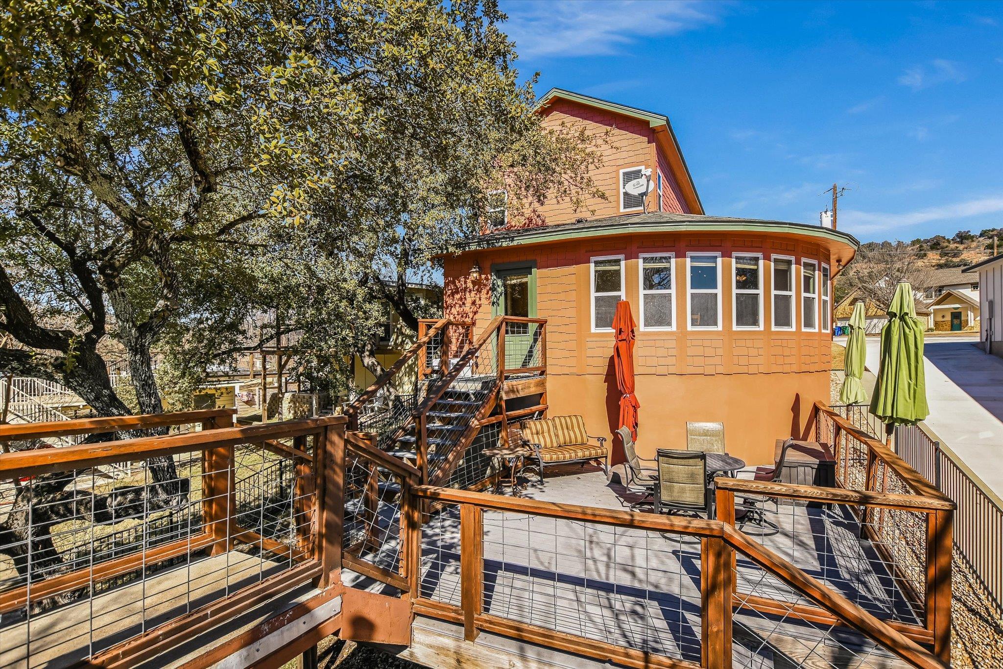 316 Mountain Vw, Sunrise Beach, TX 78643