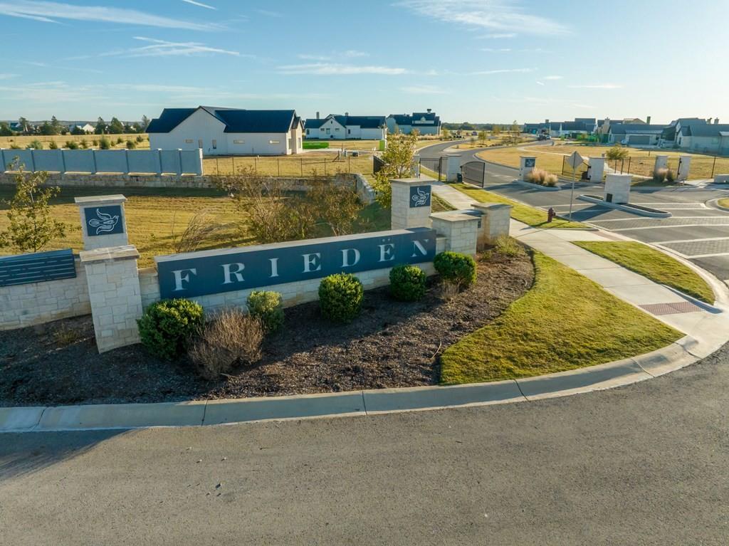 118 Baurenhof Ct, Fredericksburg, TX 78624