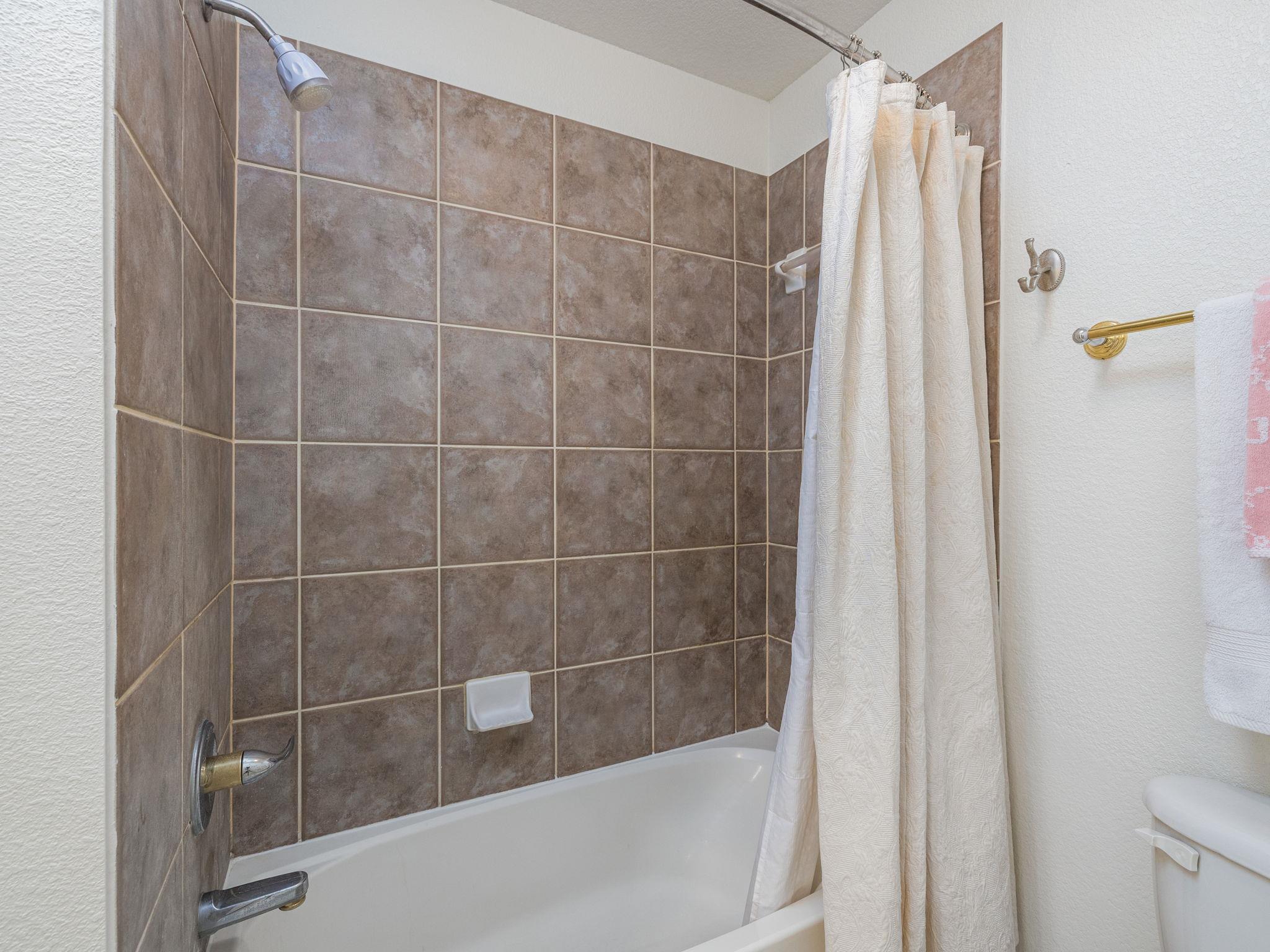 2134 Hilton Head Dr, Round Rock, TX 78664