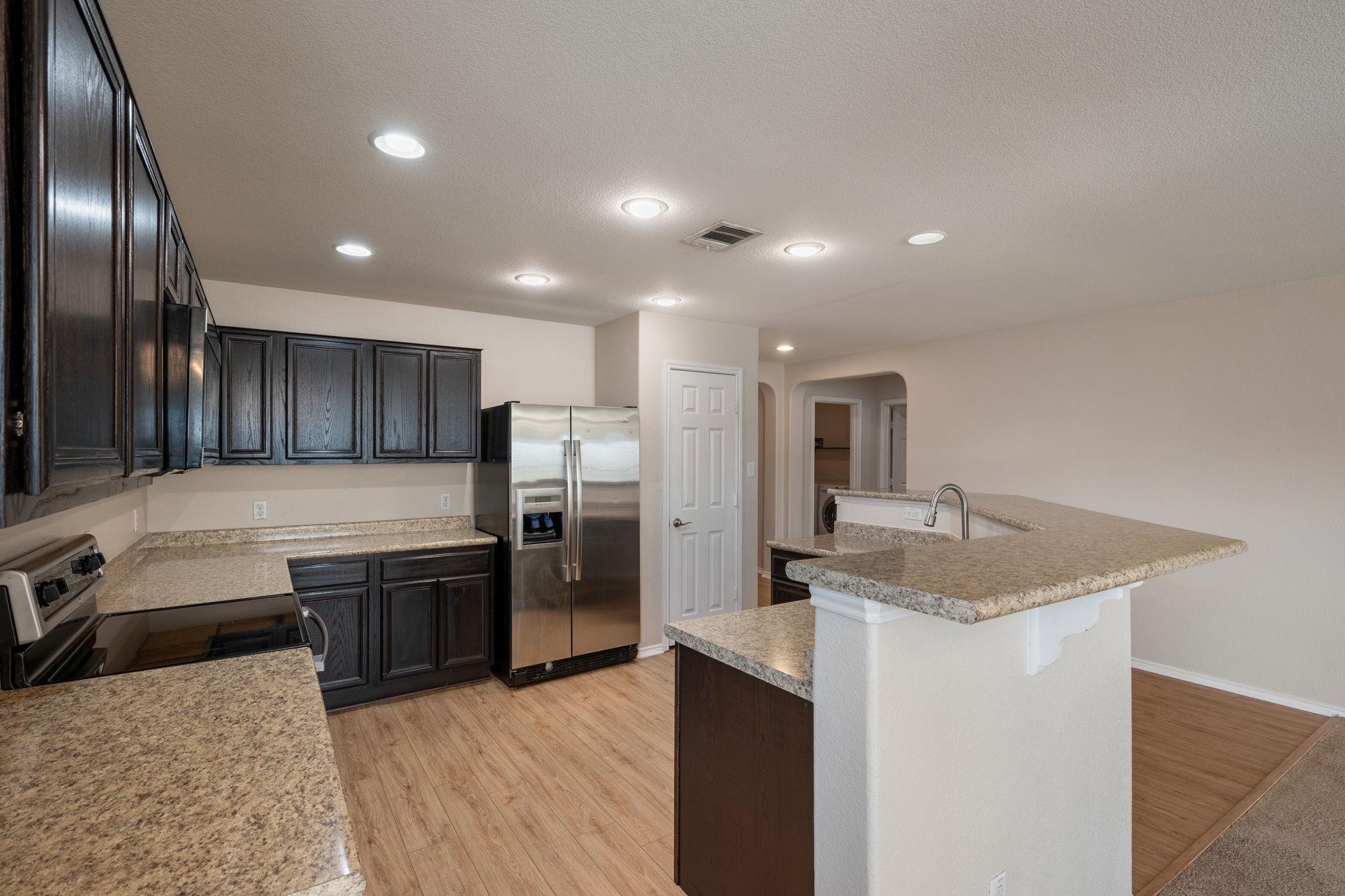 913 Mahomet Dr, Pflugerville, TX 78660