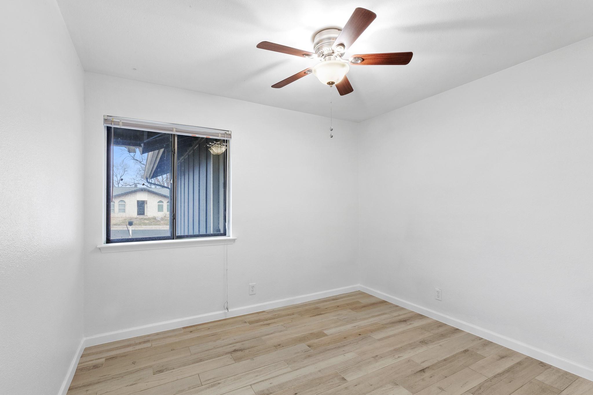 1303 Barrington Dr, Austin, TX 78753