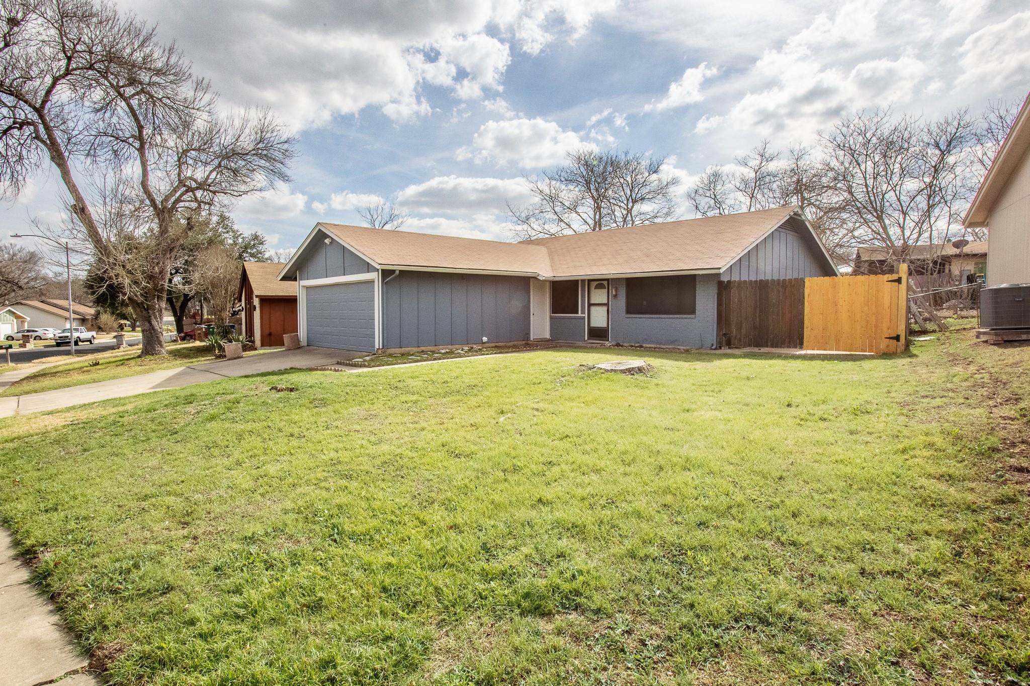 1303 Barrington Dr, Austin, TX 78753