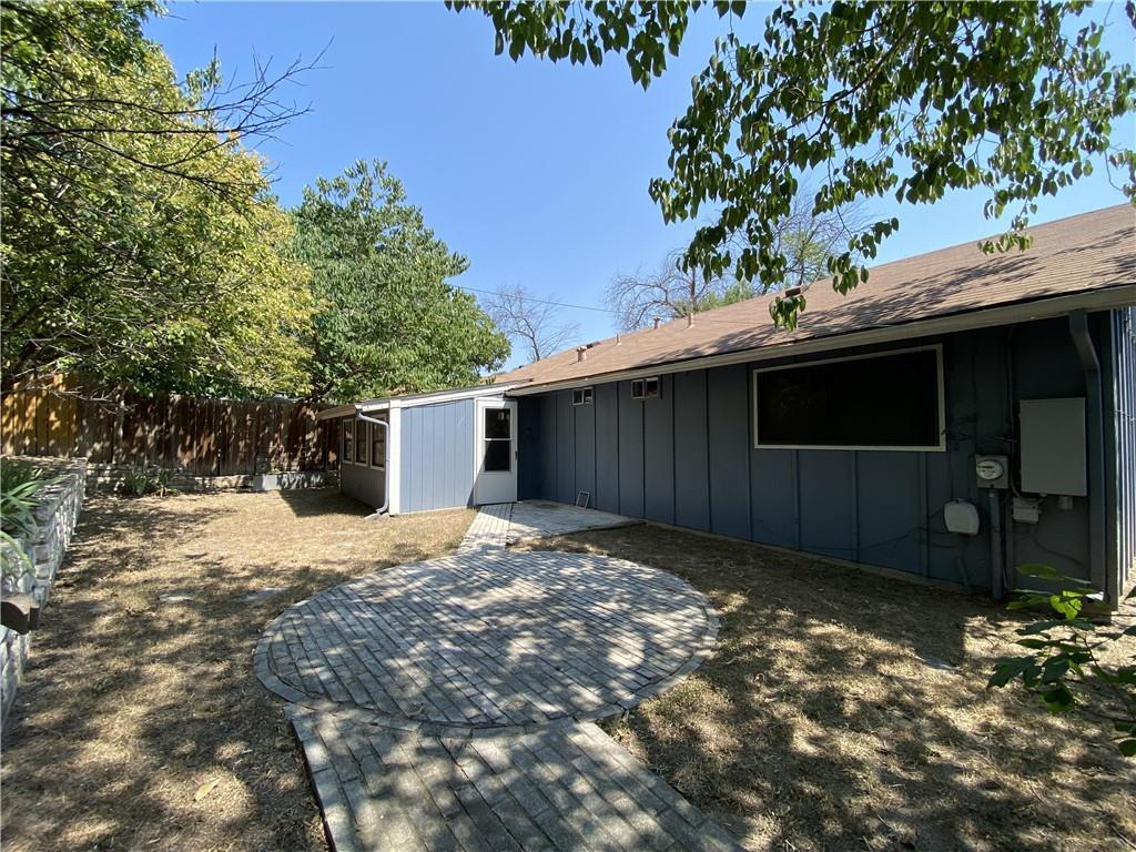 1303 Barrington Dr, Austin, TX 78753