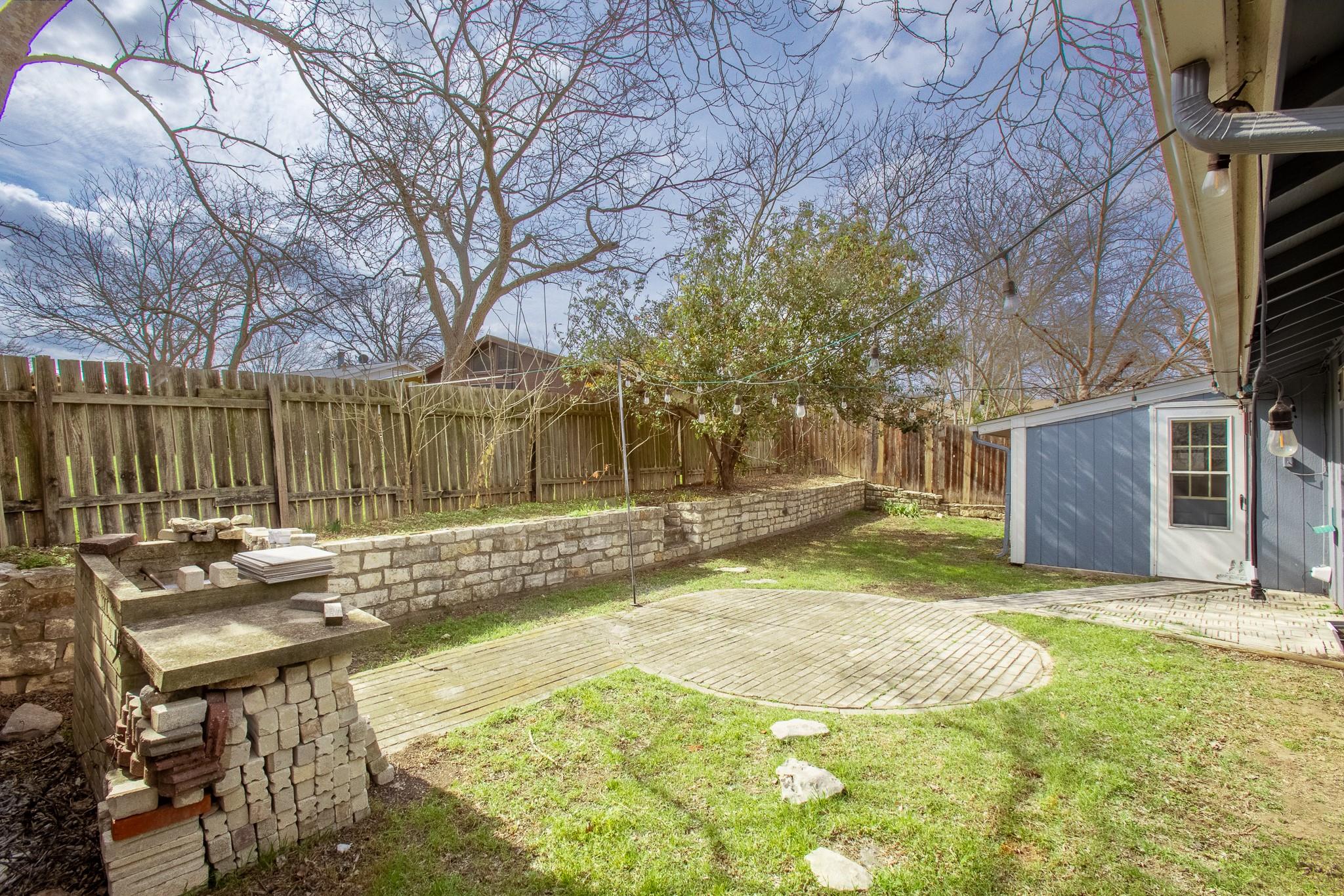 1303 Barrington Dr, Austin, TX 78753
