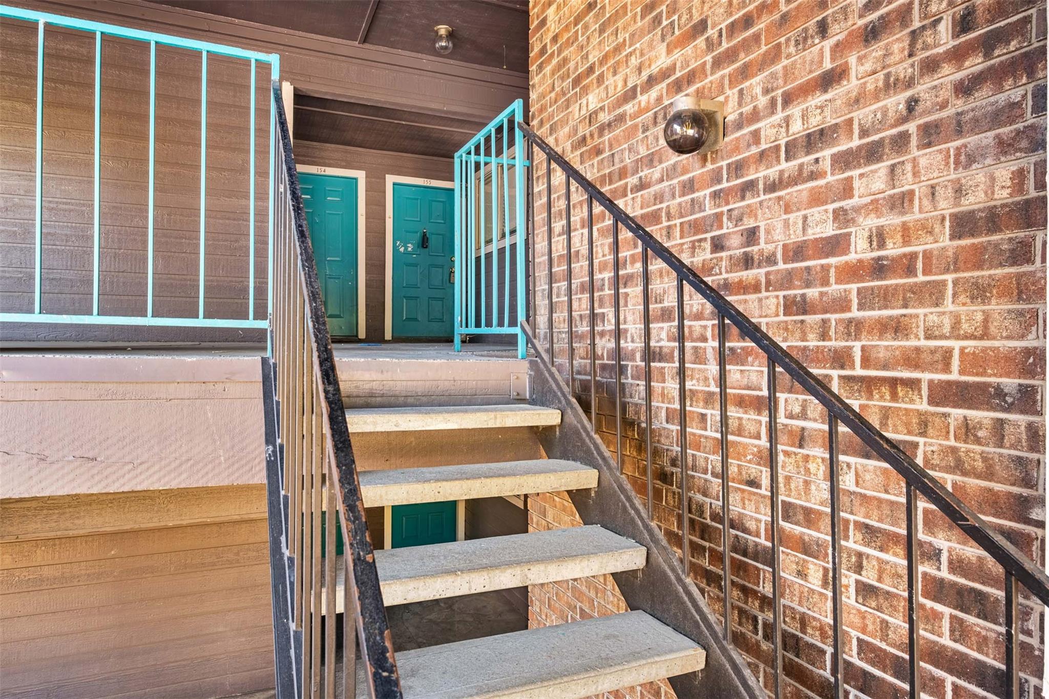 1840 Burton Dr # 155, Austin, TX 78741