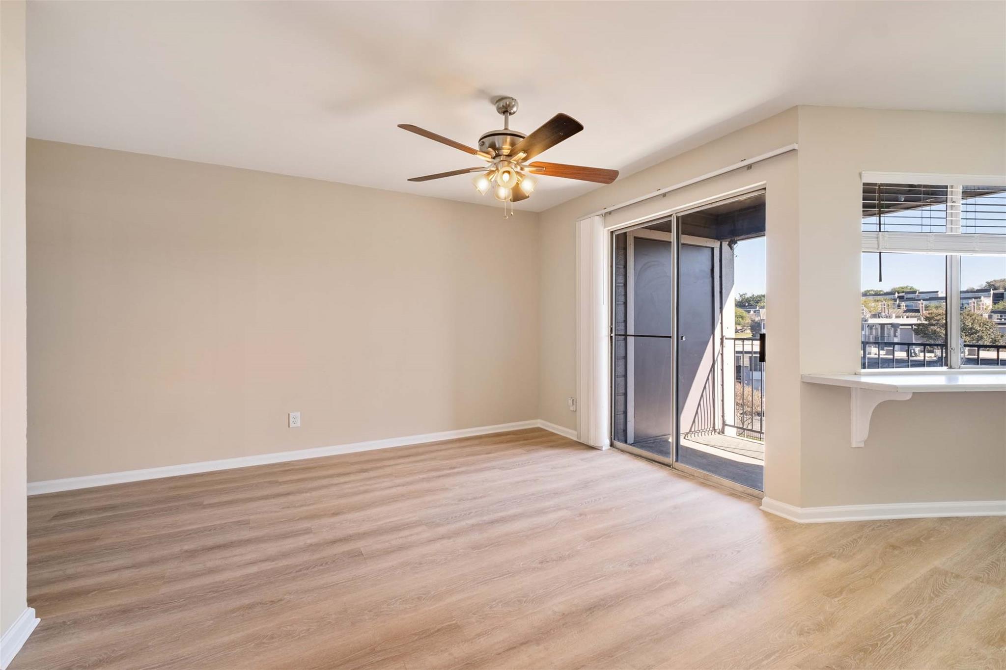 1840 Burton Dr # 155, Austin, TX 78741